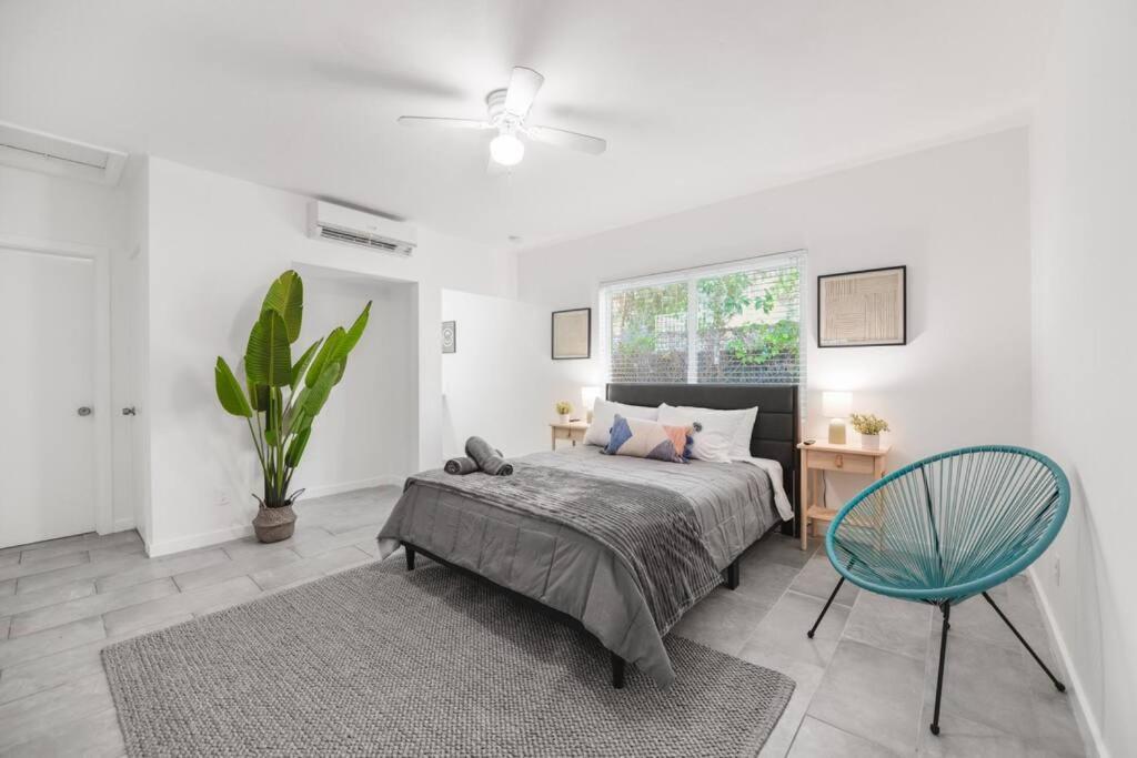 Studio Apartment photo 1