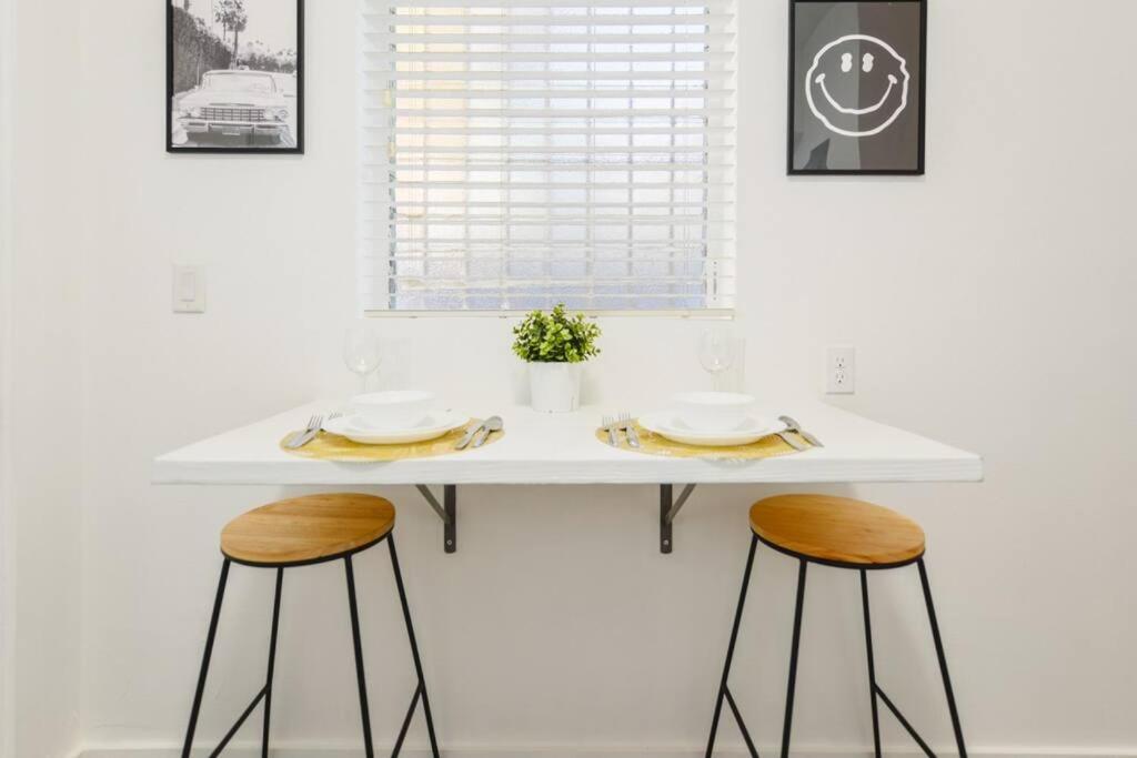 Studio Apartment photo 3