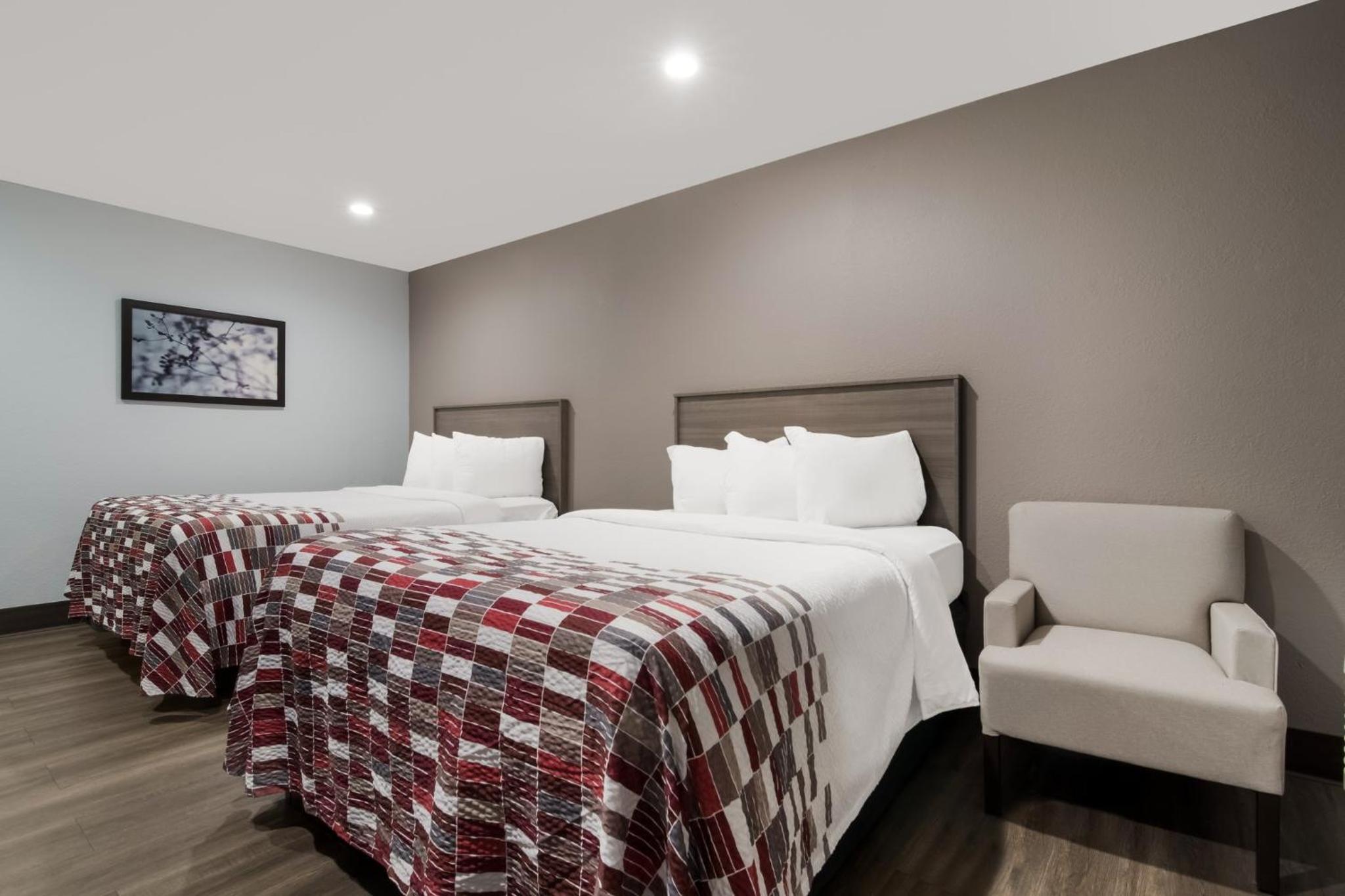 Deluxe Room with Two Queen Beds Non-Smoking - Photo 1