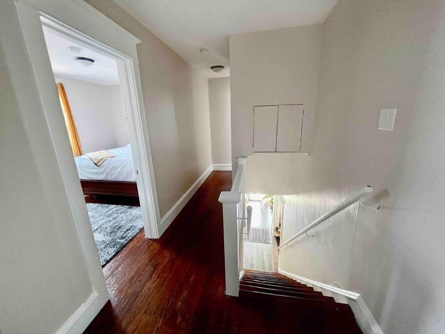 Three-Bedroom House photo 2