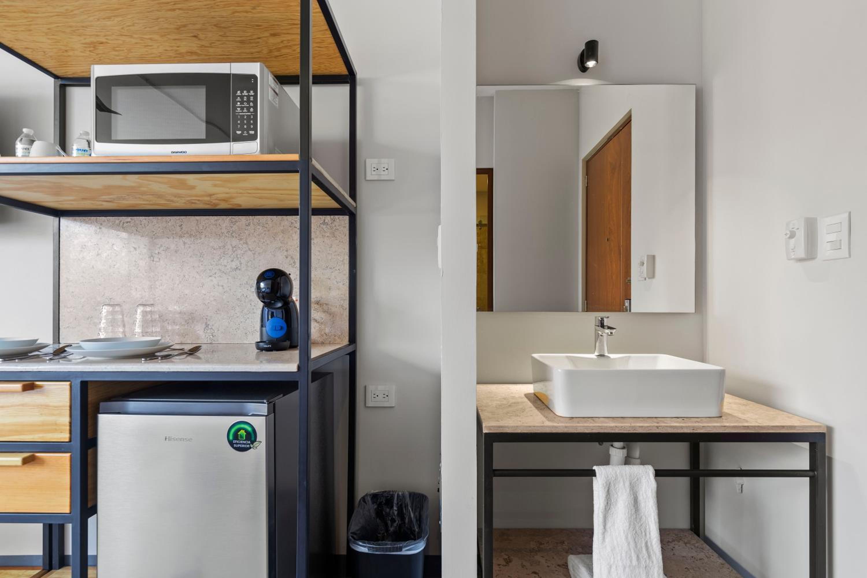 Double Room - Photo 14