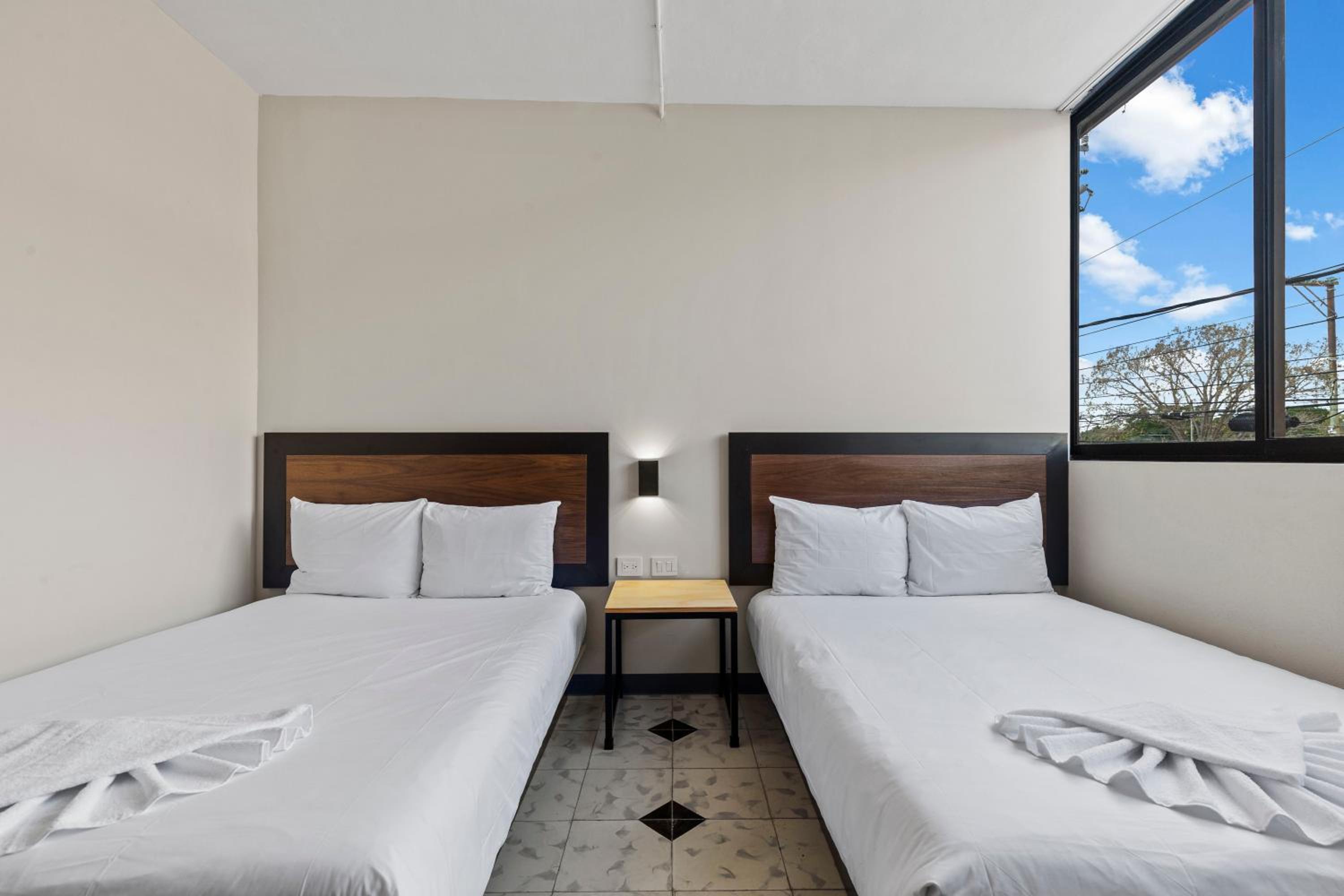 Double Room - Photo 11
