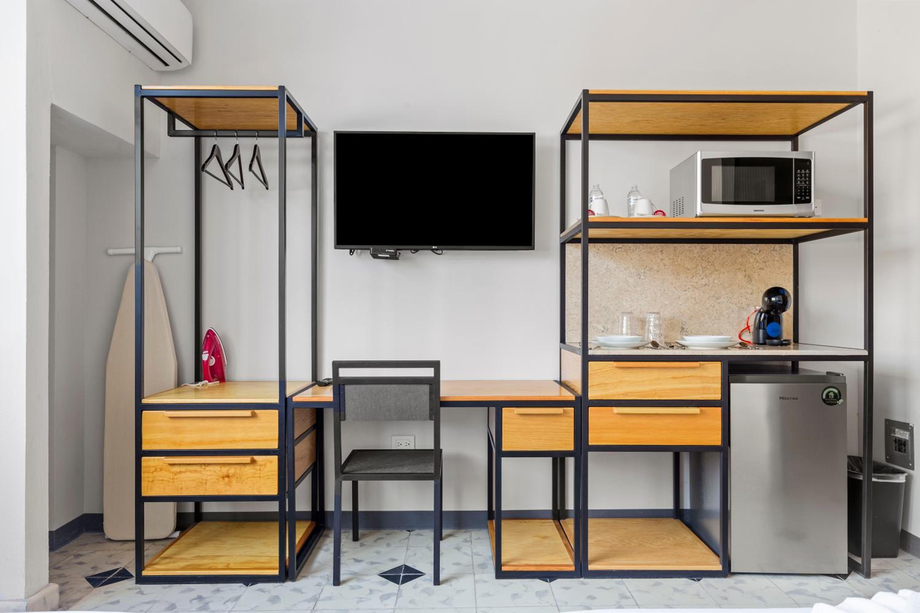 Double Room - Photo 9