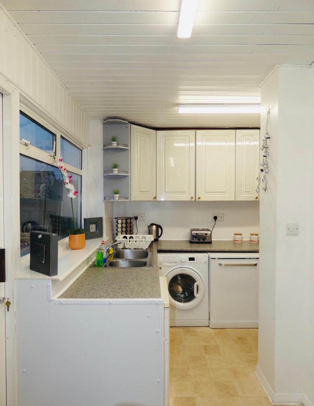 Three-Bedroom House photo 2