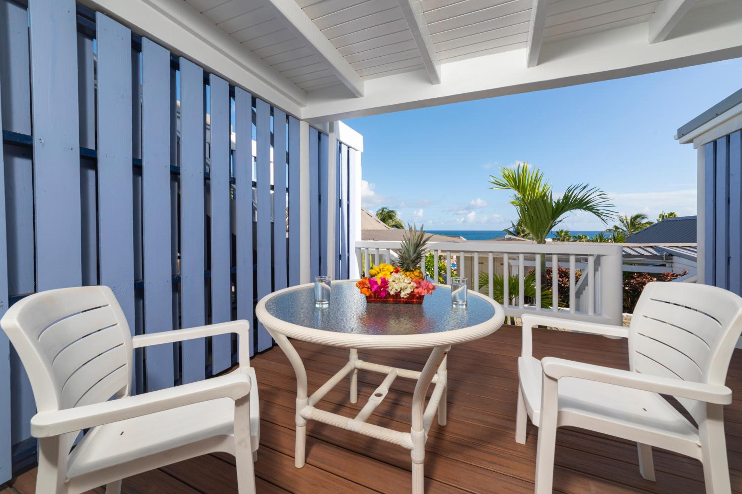 Balcony & Terrace
