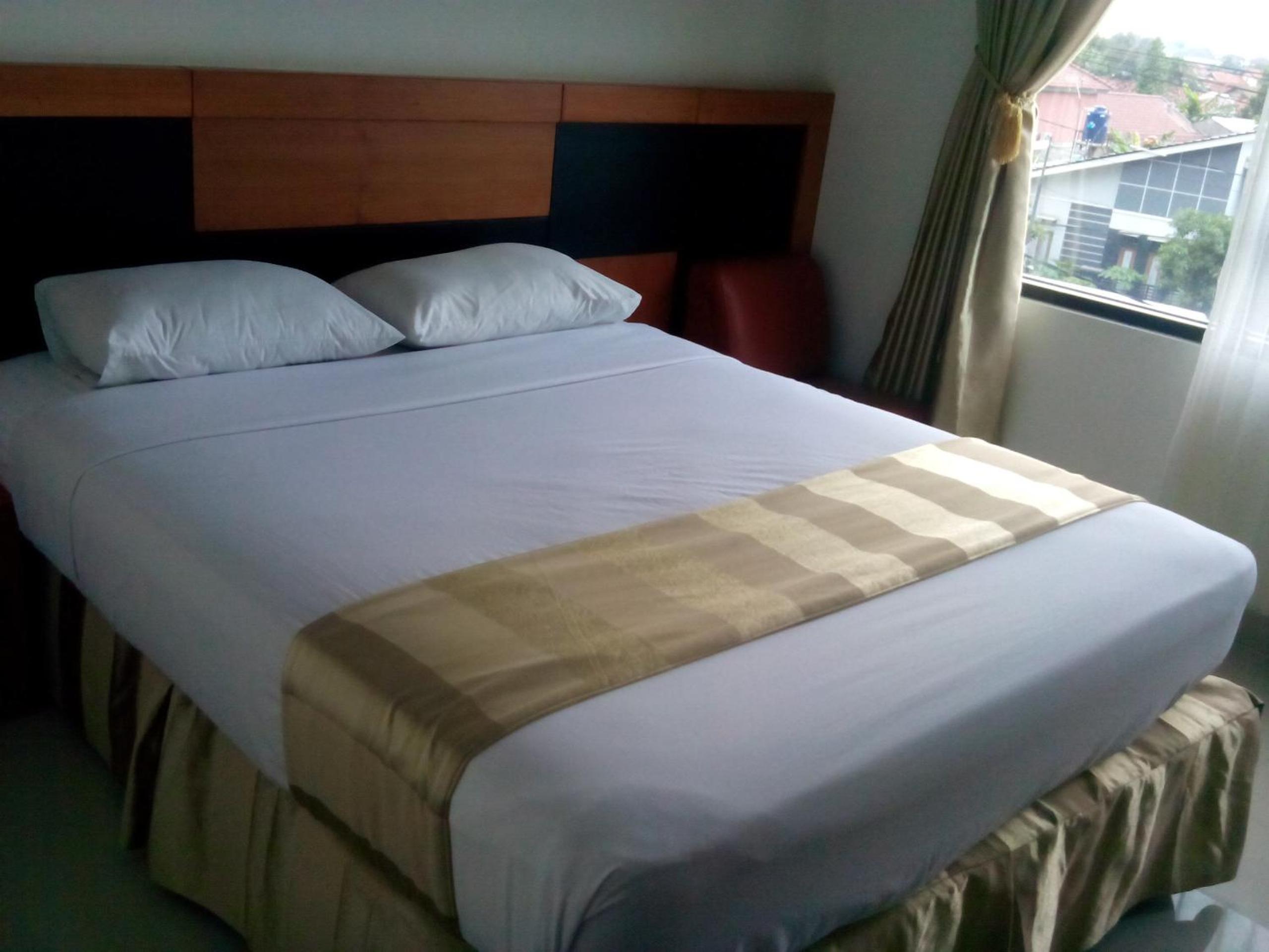 Deluxe Double Room photo 3