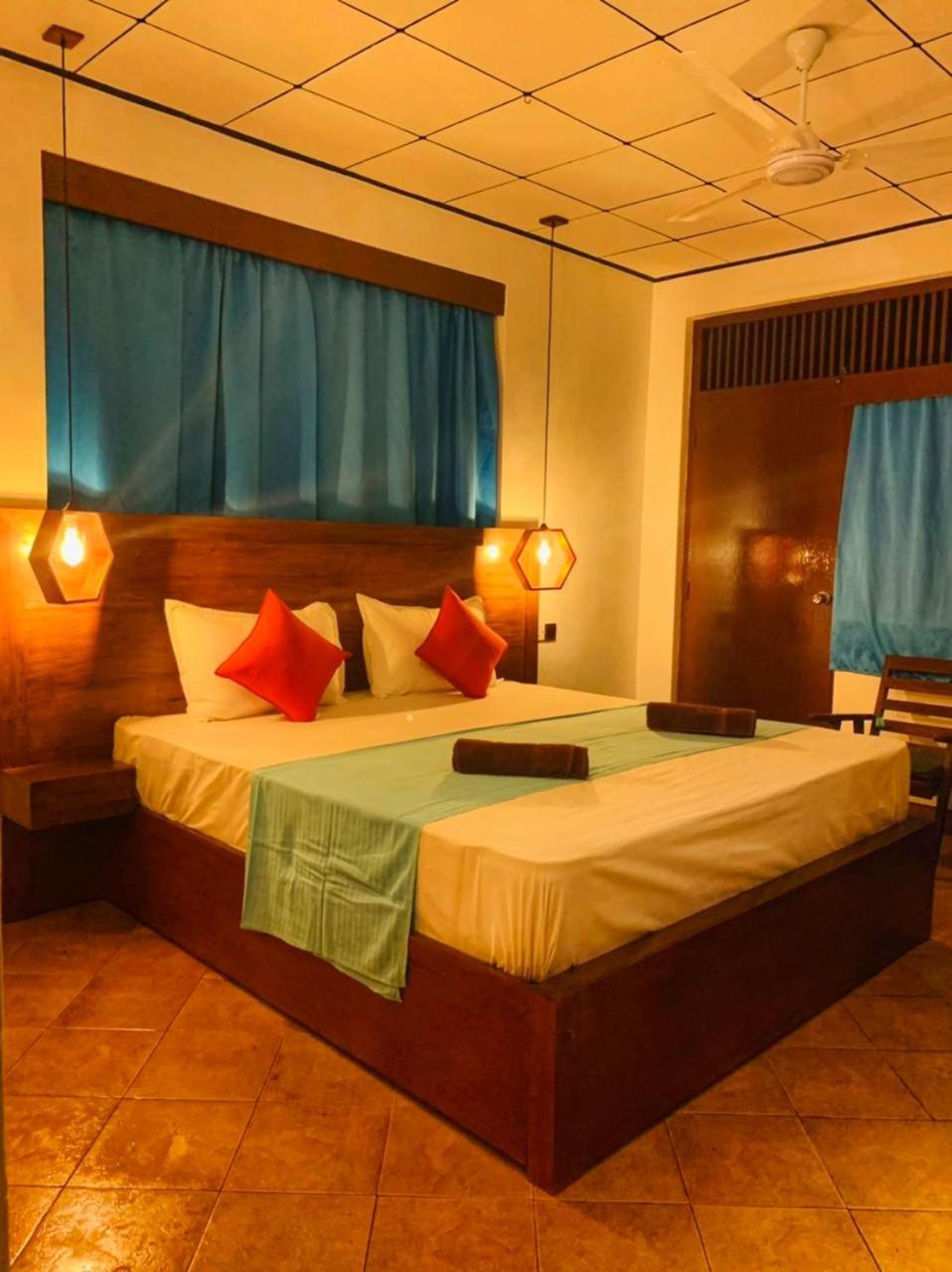 Deluxe Double or Twin Room photo 1