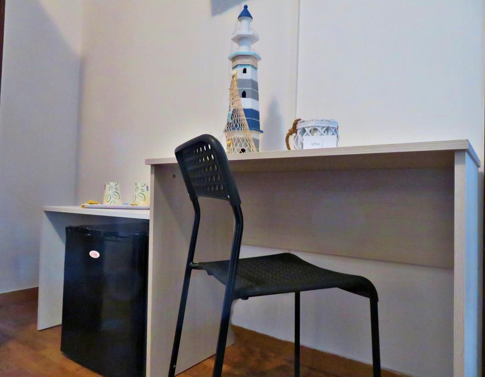 Family Room with Private Bathroom photo 1