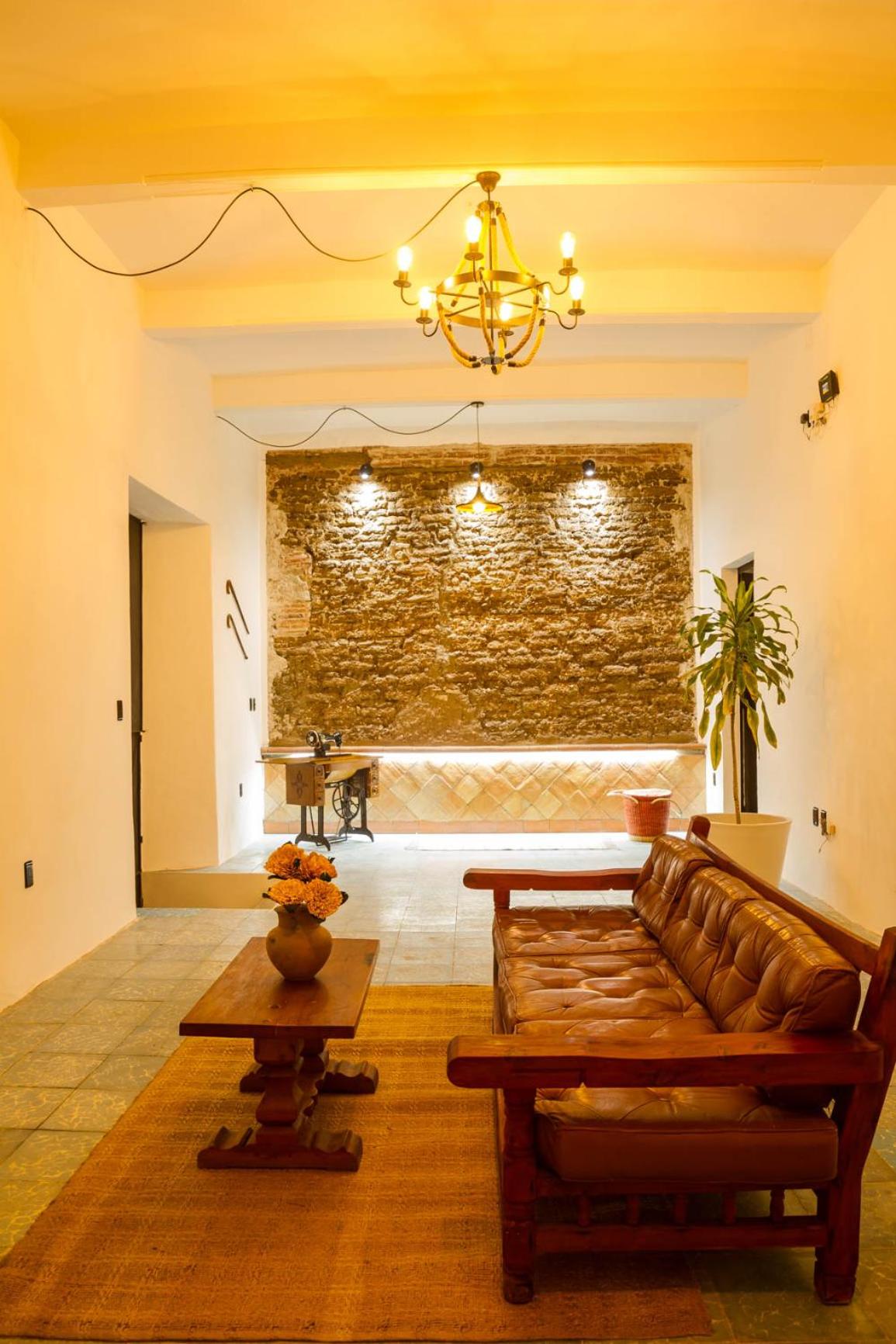 Twin Room with Private Bathroom photo 1