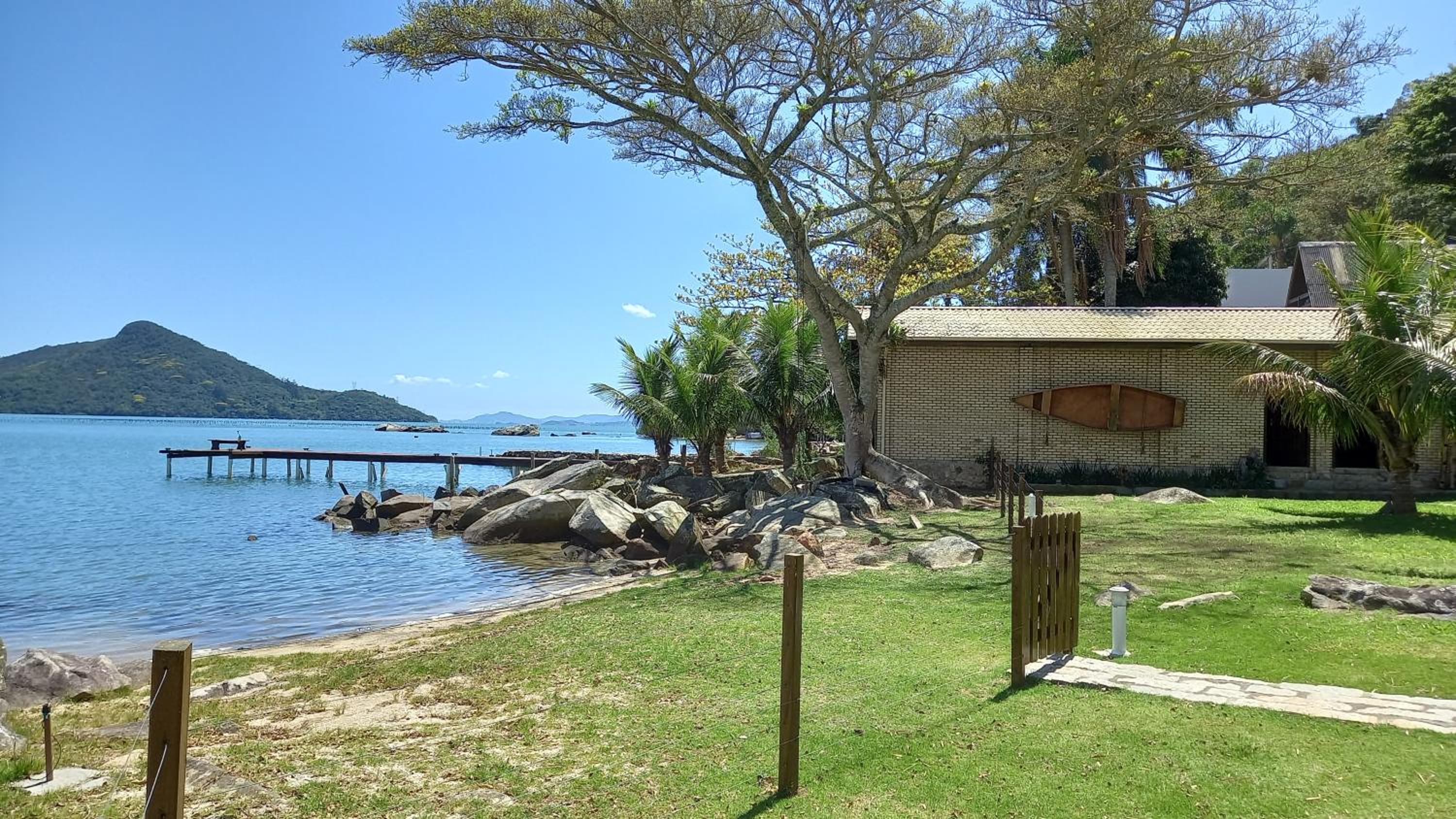 Apartment with Sea View - Photo 13