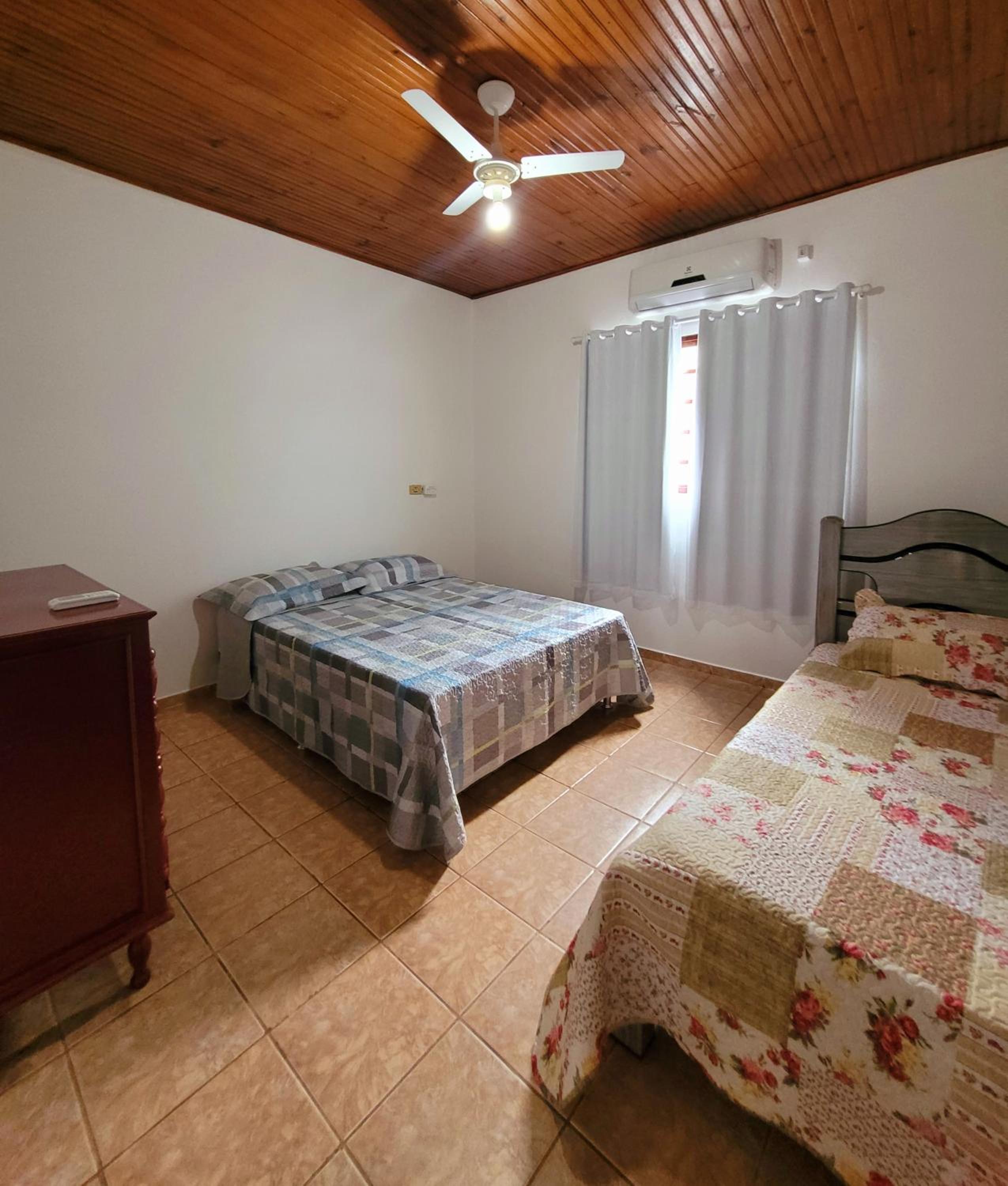 Three-Bedroom Apartment photo 2