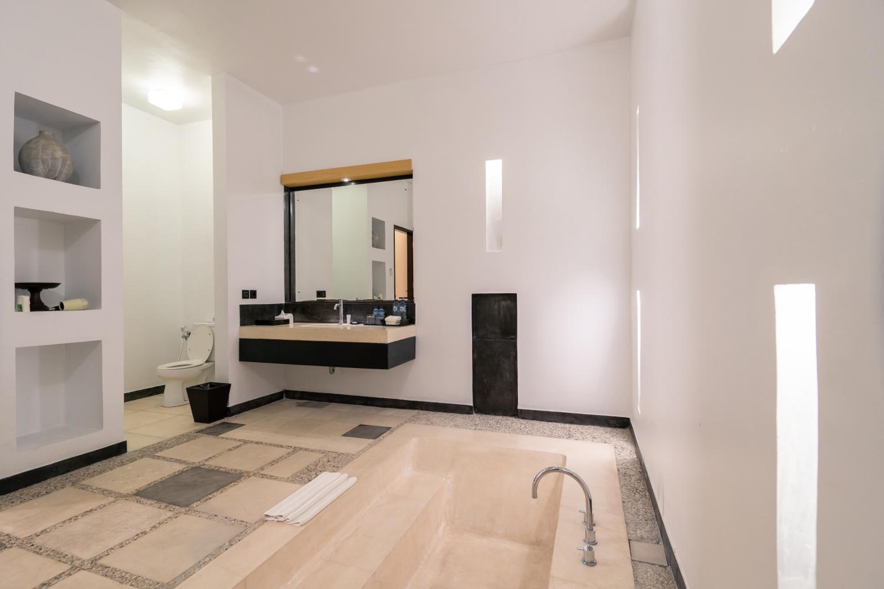Two-Bedroom Villa with Private Pool - Photo 7