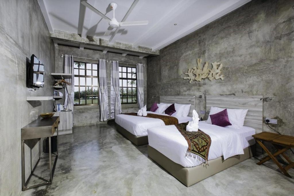 Superior Suite - Photo 6