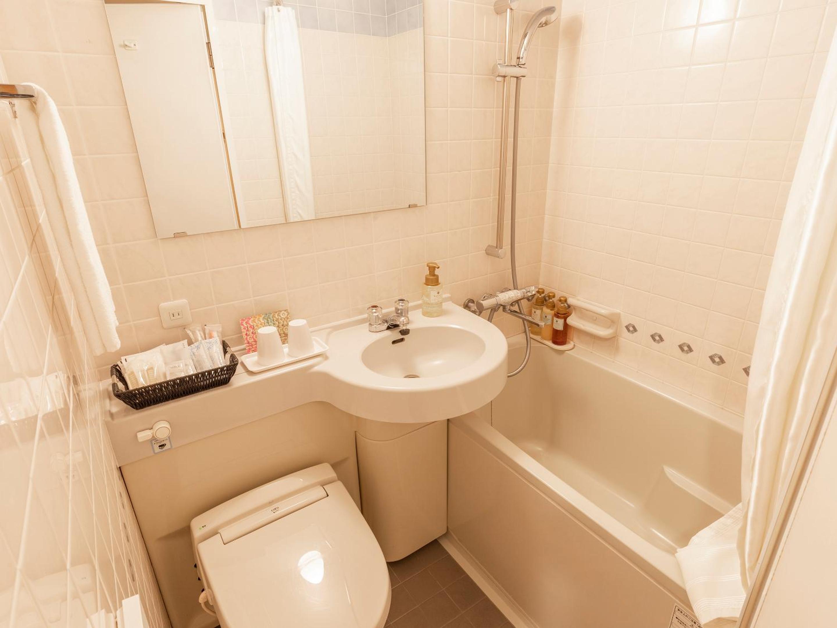 Budget Single Room - Non-Smoking photo 2