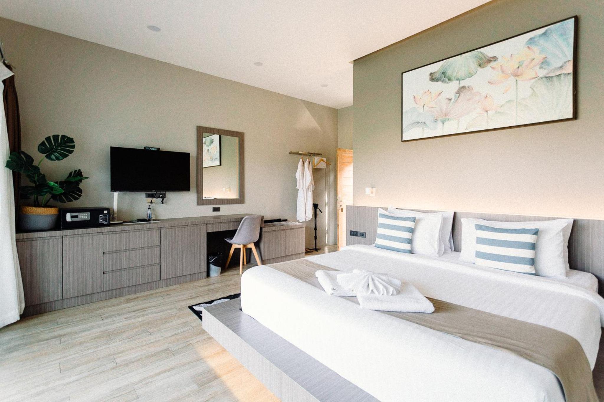Suite with Sea View