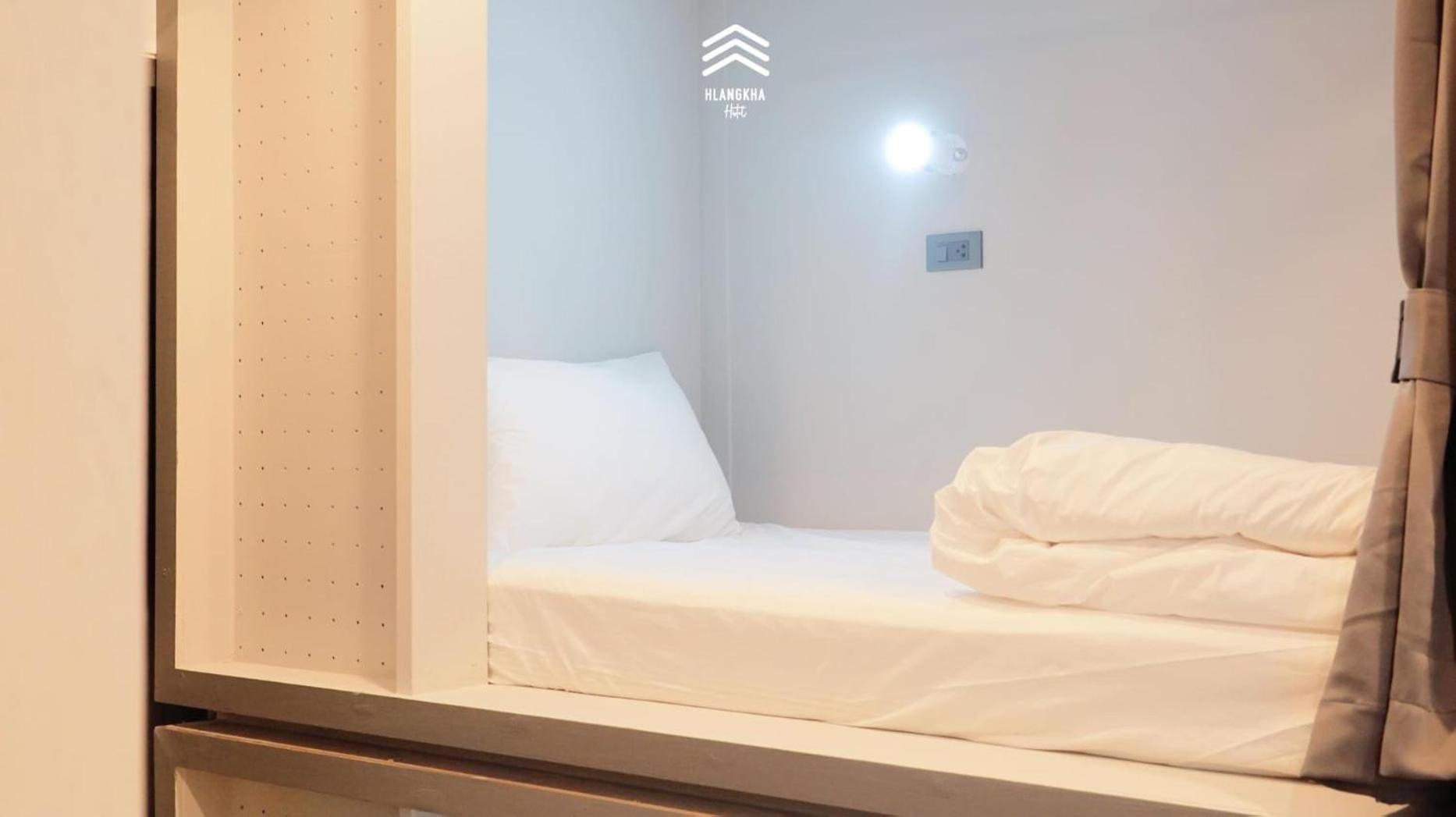 Bunk Bed in Mixed Dormitory Room photo 2