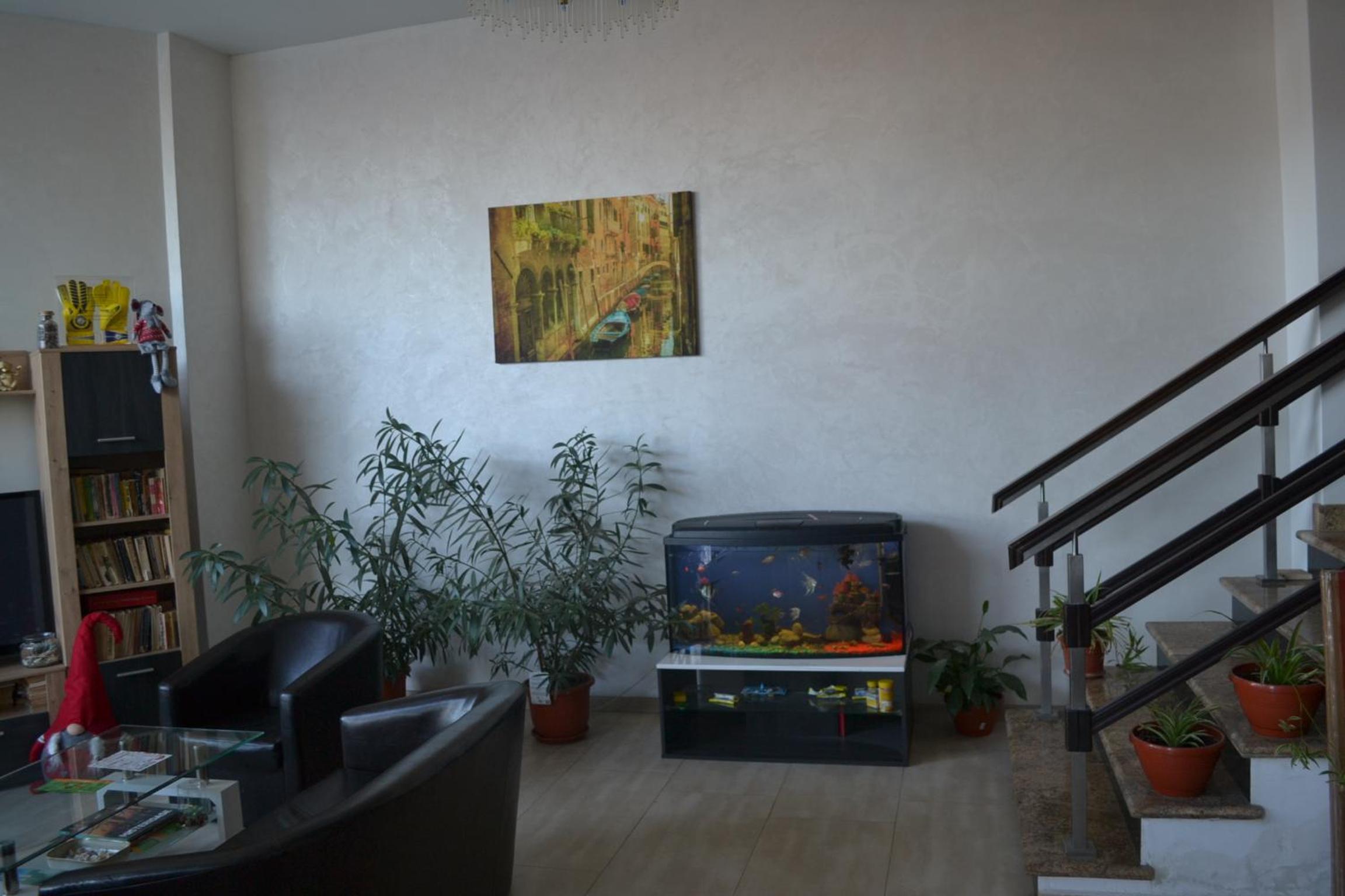 Double Room with Private Bathroom - Photo 102
