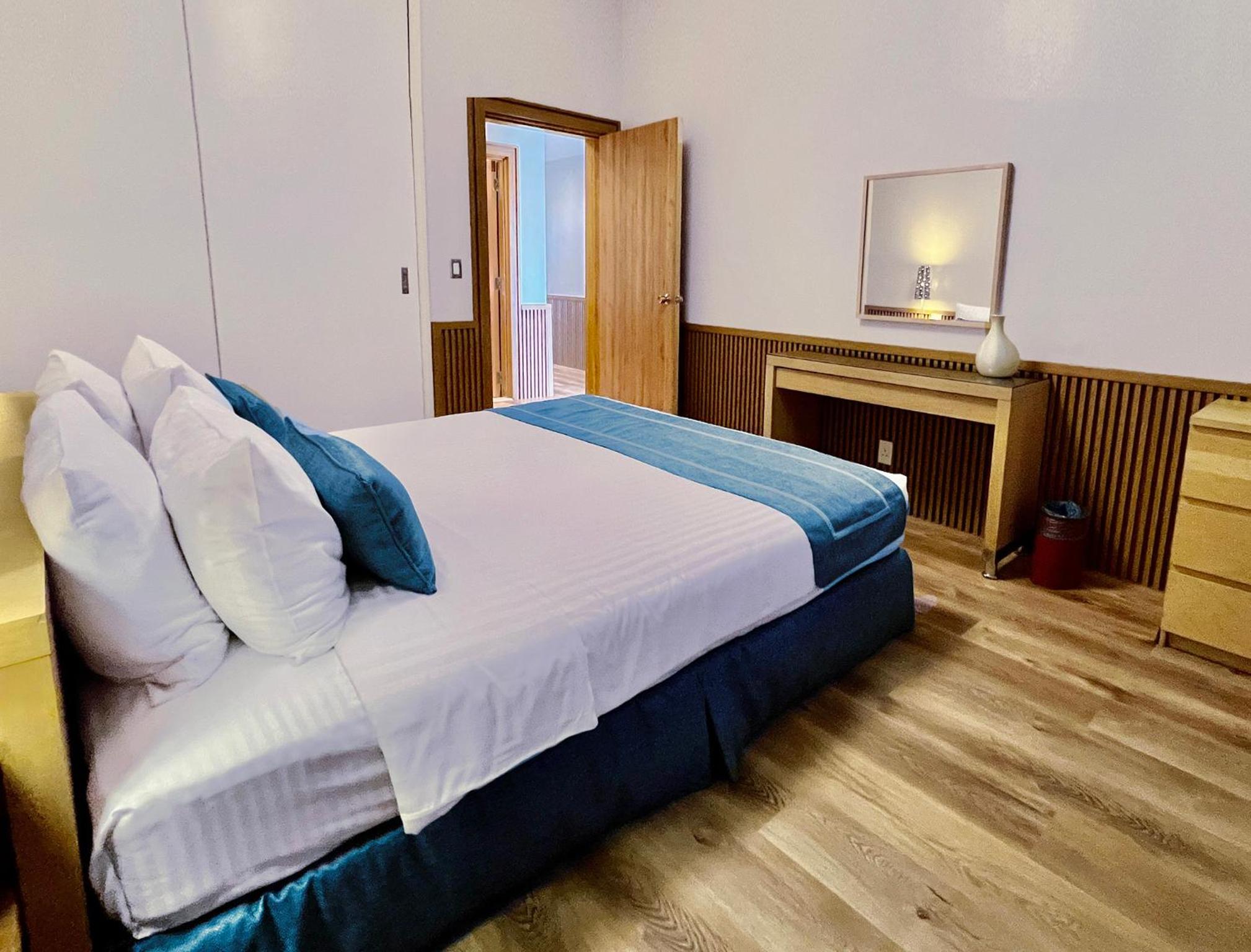 Sea View Chalet Upper Floor