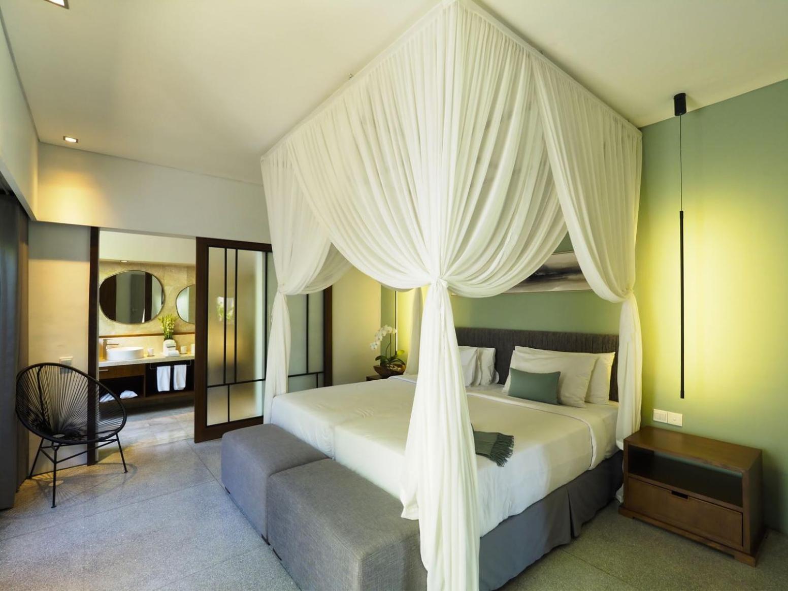 Three-Bedroom Villa thumbnail 5