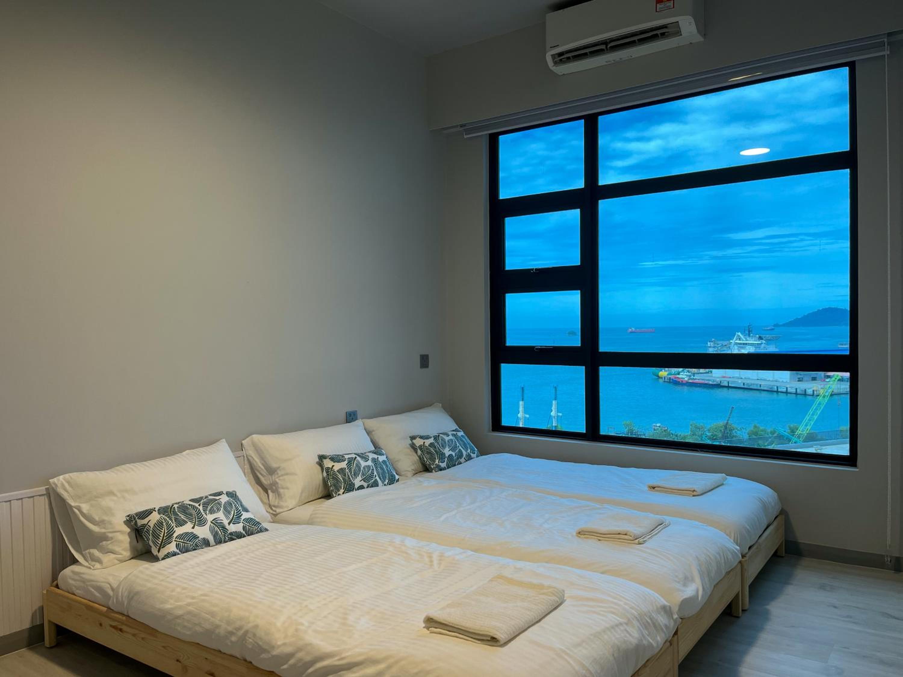 Superior Suite with Sea View photo 3