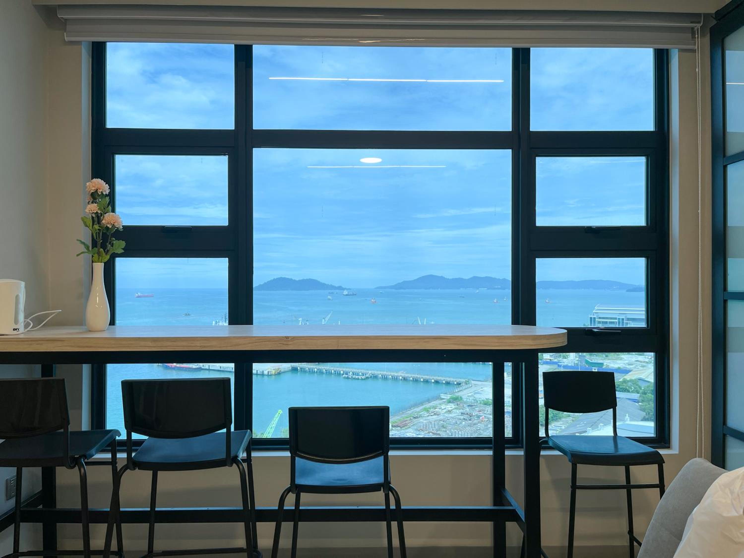 Superior Suite with Sea View photo 2