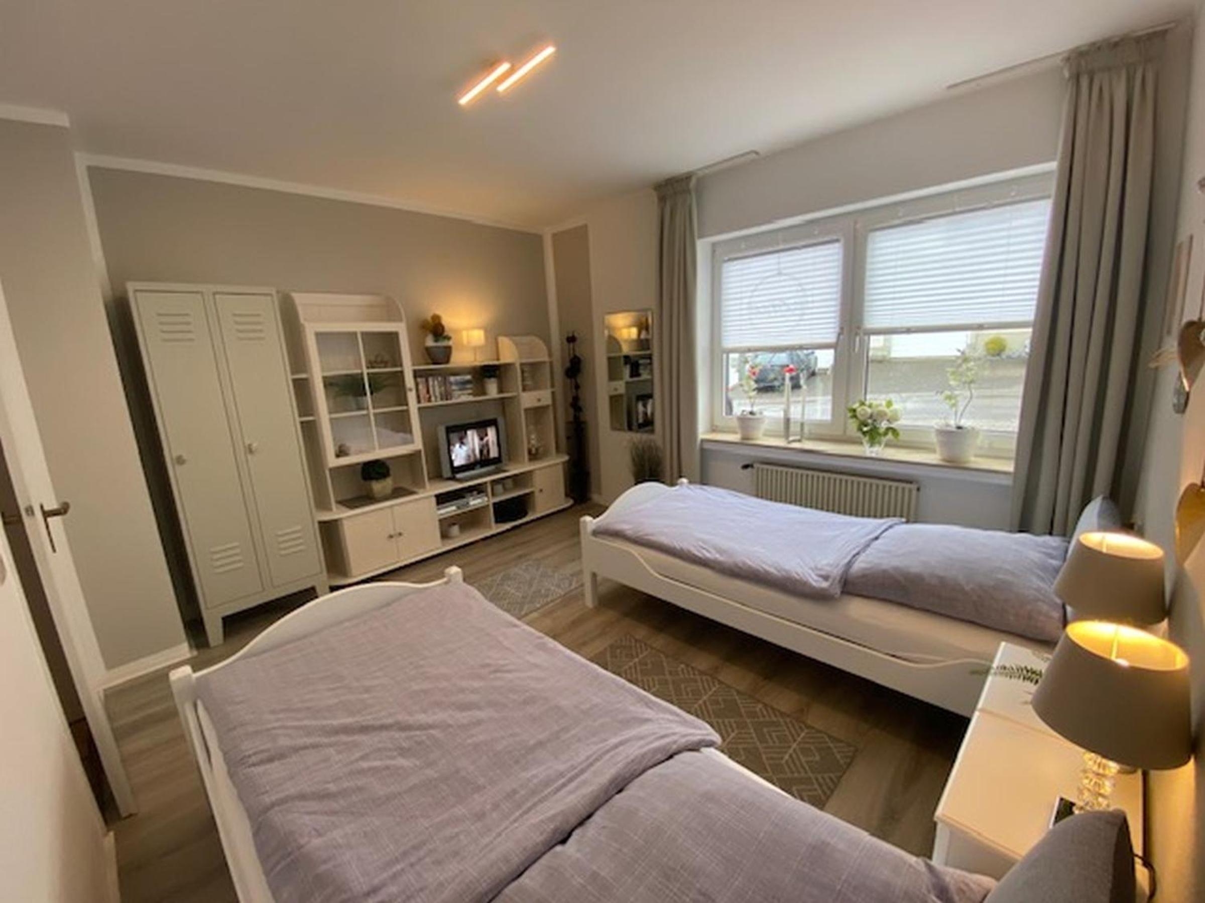 Two-Bedroom Deluxe Apartment with Garden View photo 3