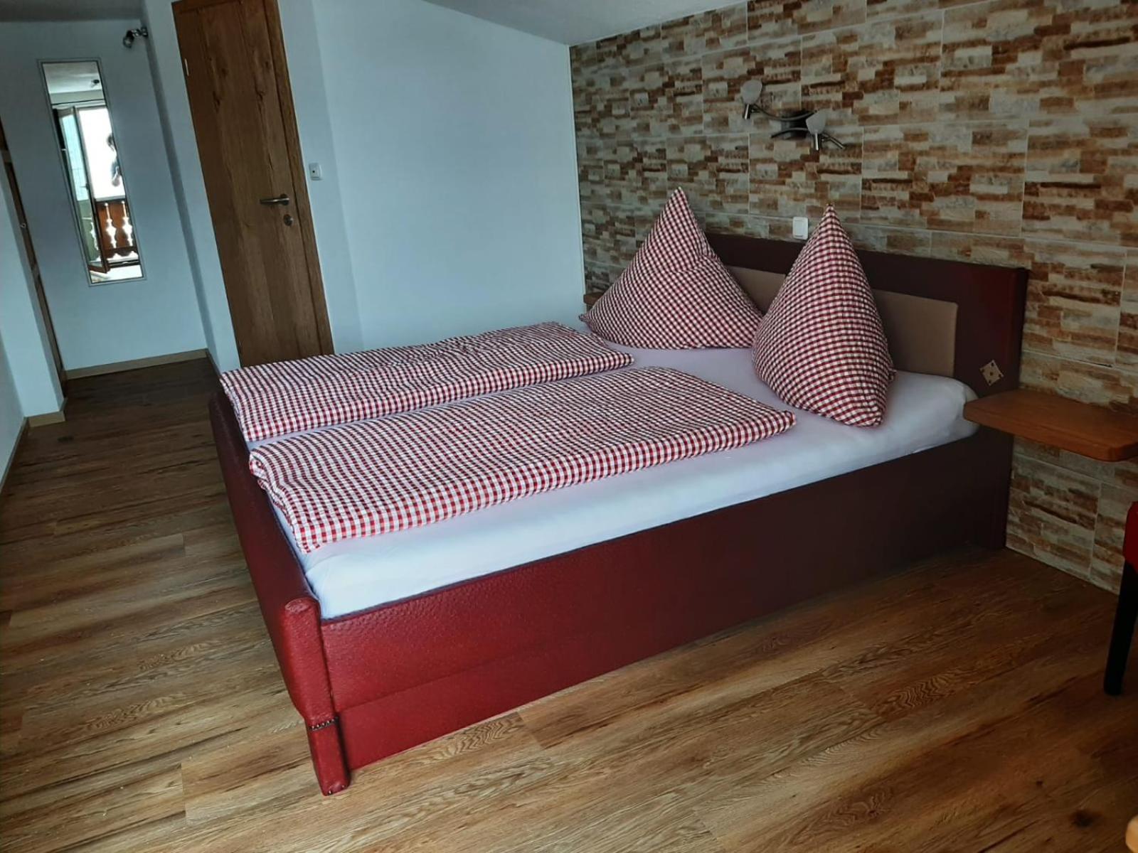 Apartment with Balcony photo 2