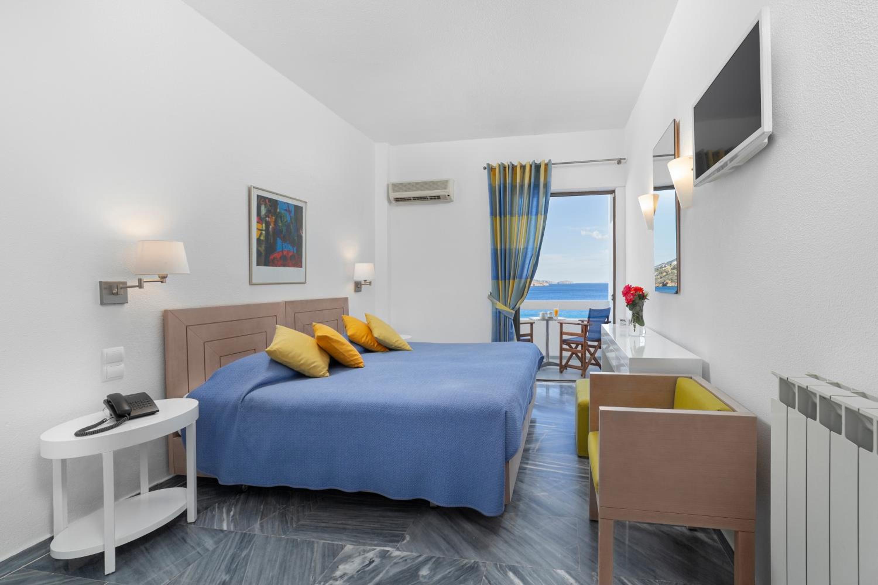 Standard Double or Twin Room with Sea View