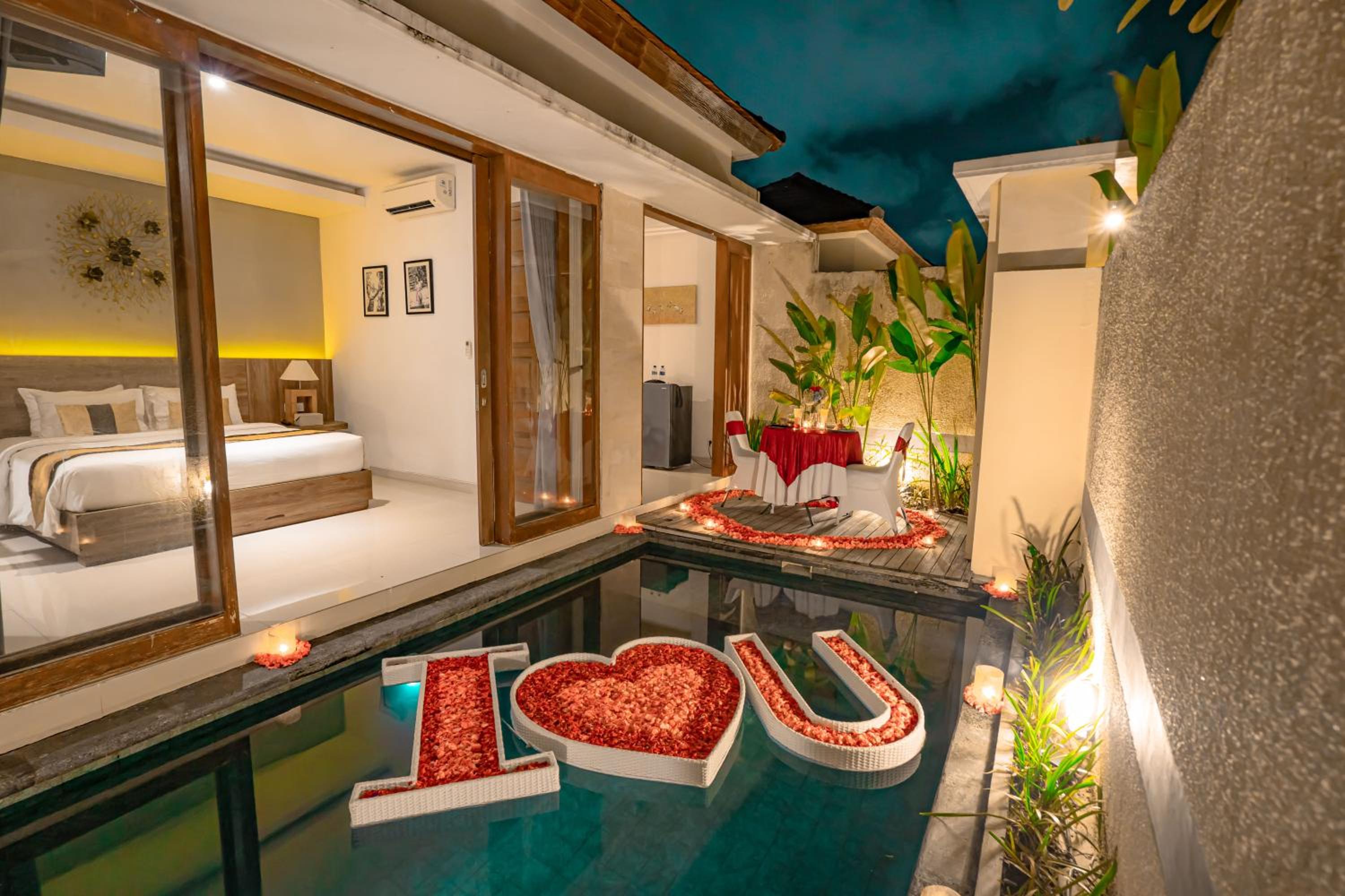 One-Bedroom Villa with Private Pool - Photo 14