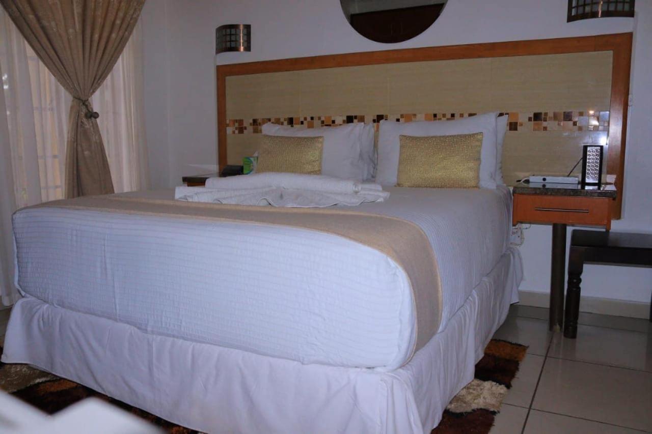 Standard Double Room photo 1