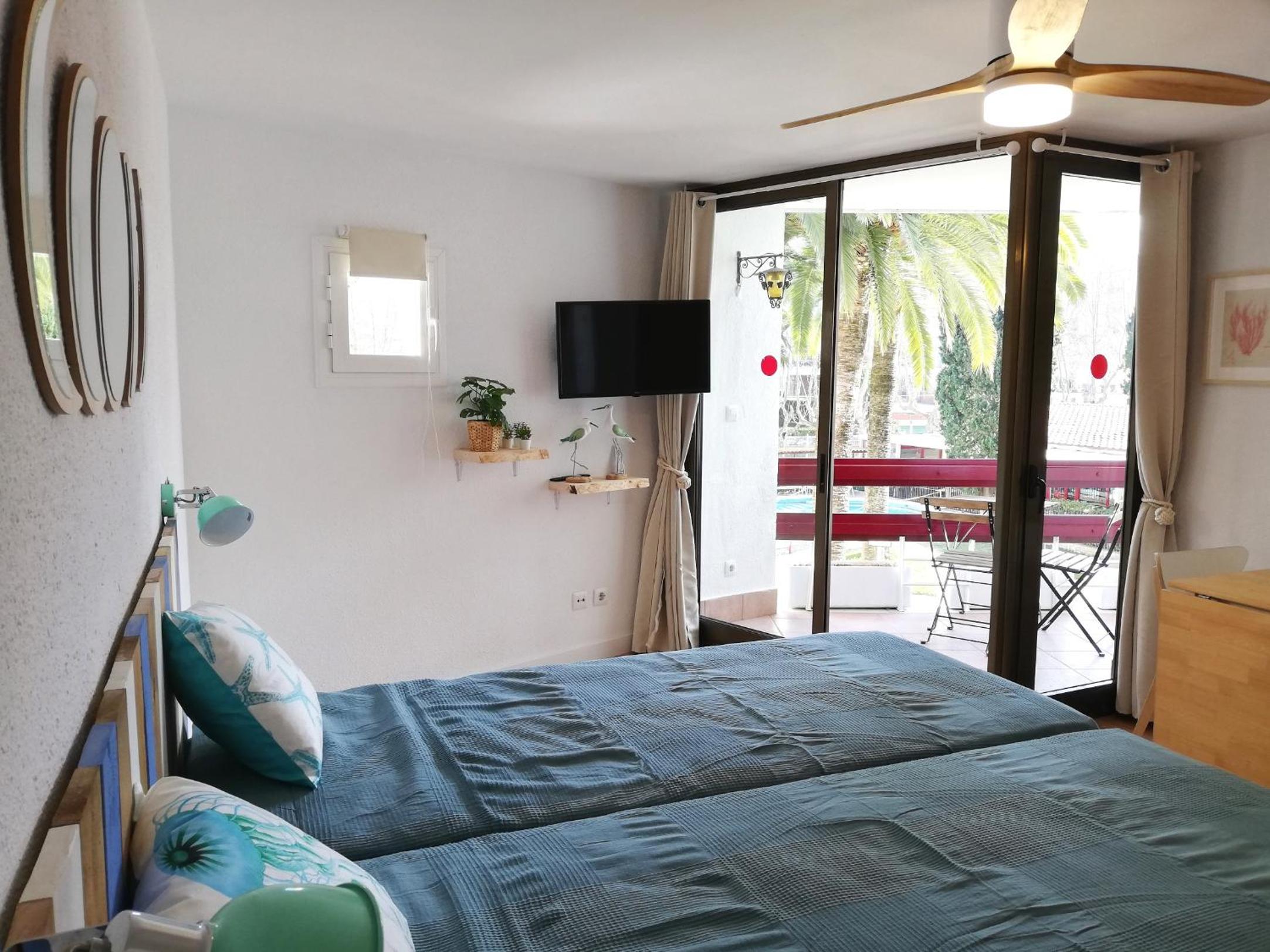 Estudio con terraza