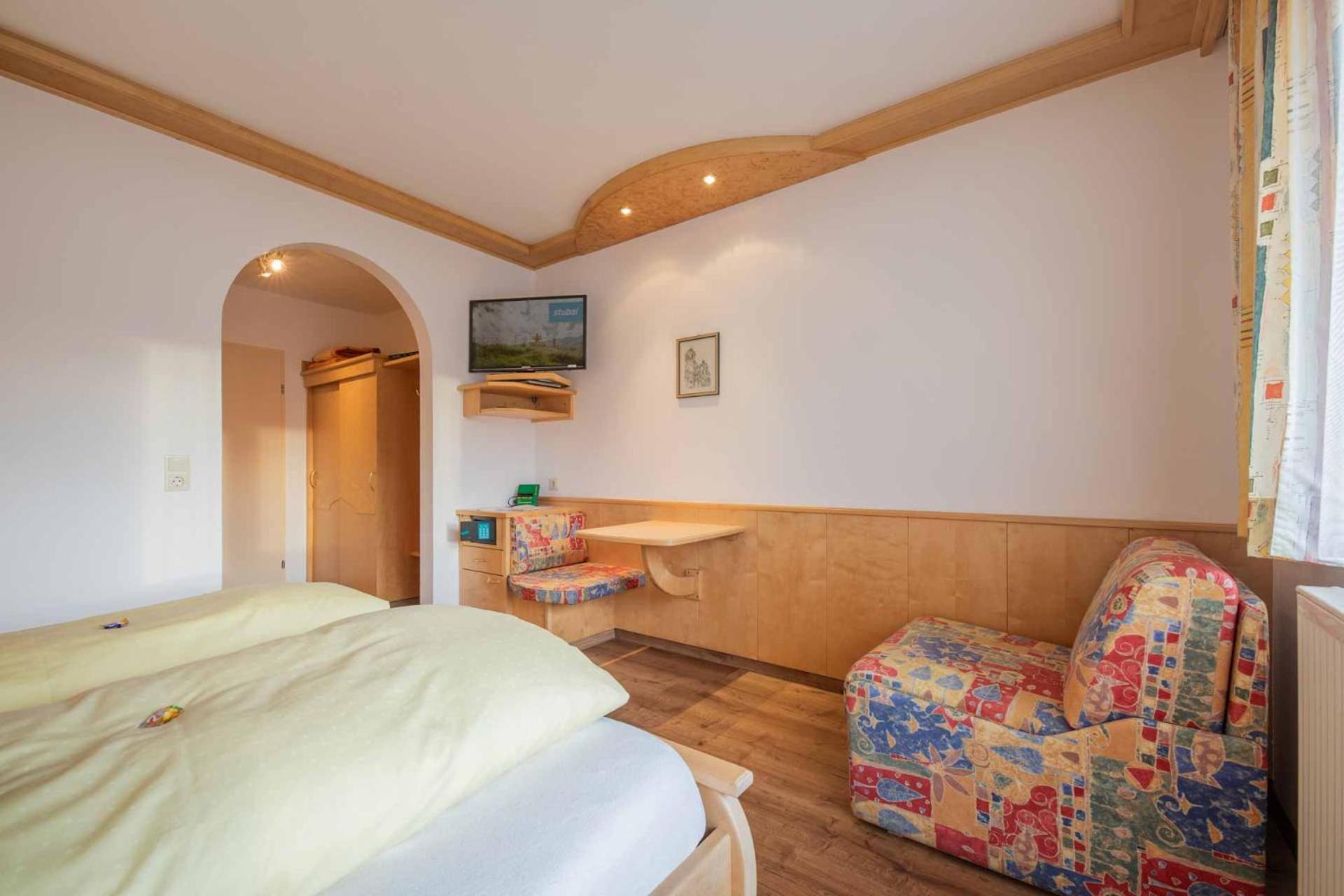 Triple Room with Private Bathroom