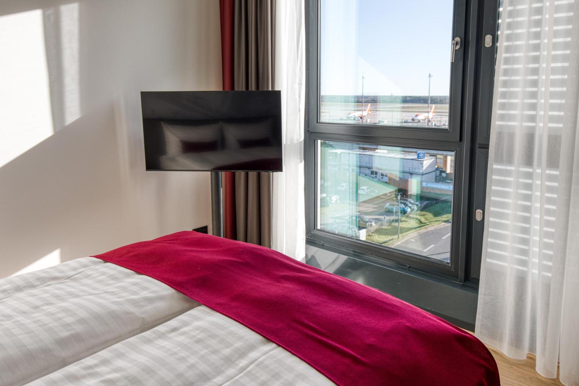 Superior Deluxe Double or Twin Room
