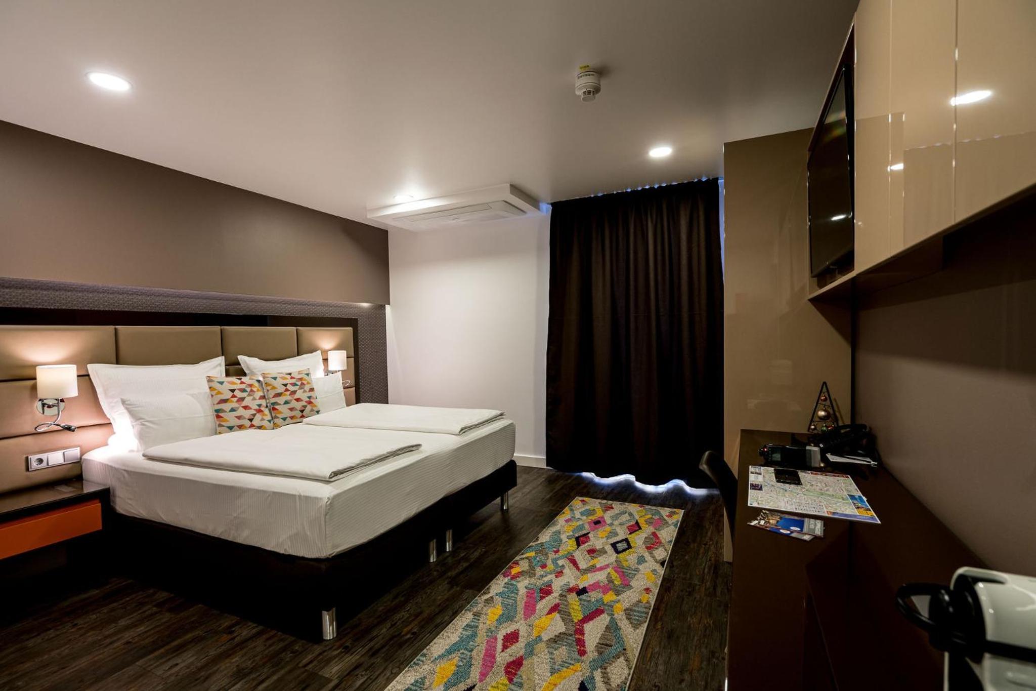 Superior Room with Balcony