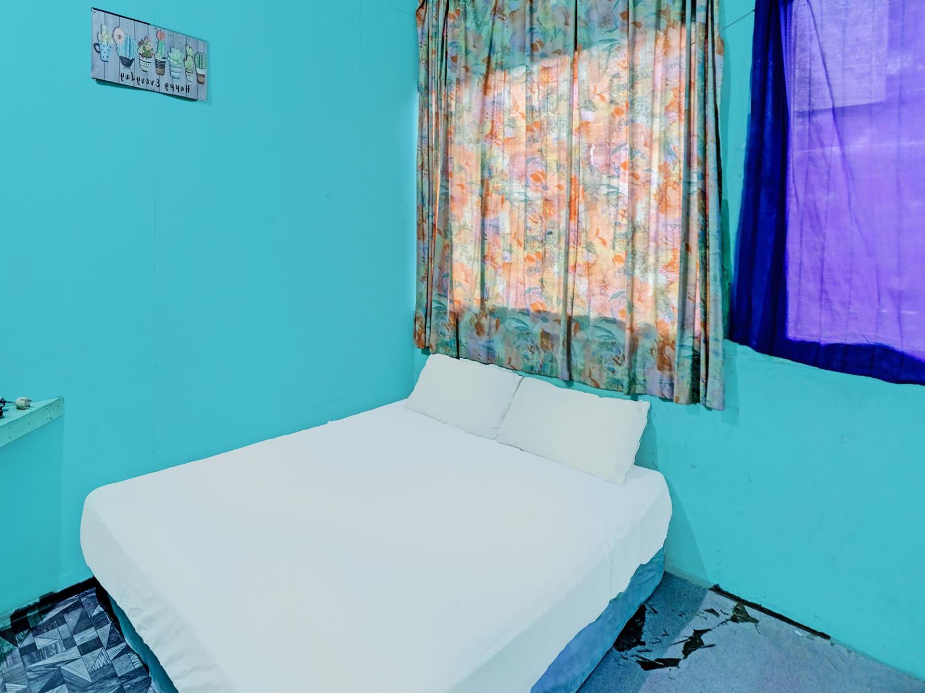 Budget Double Room photo 1