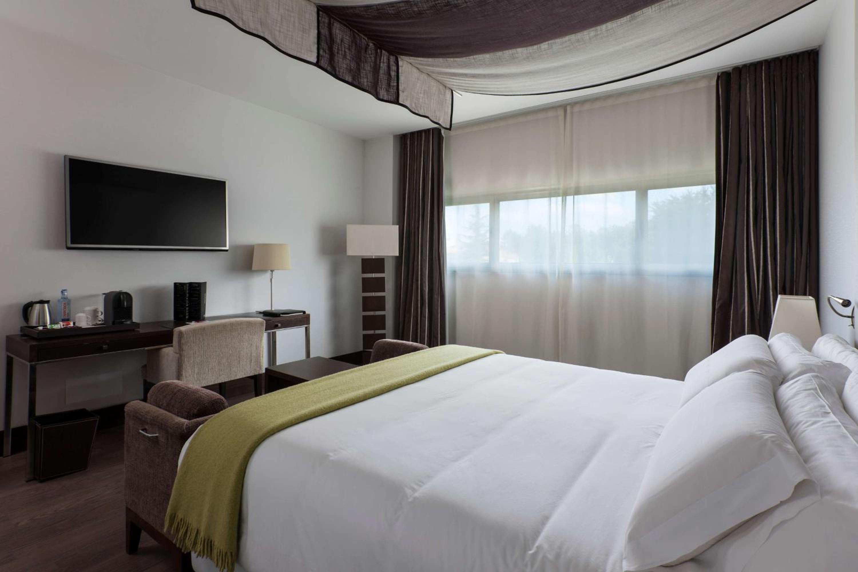 Junior Suite - Photo 12