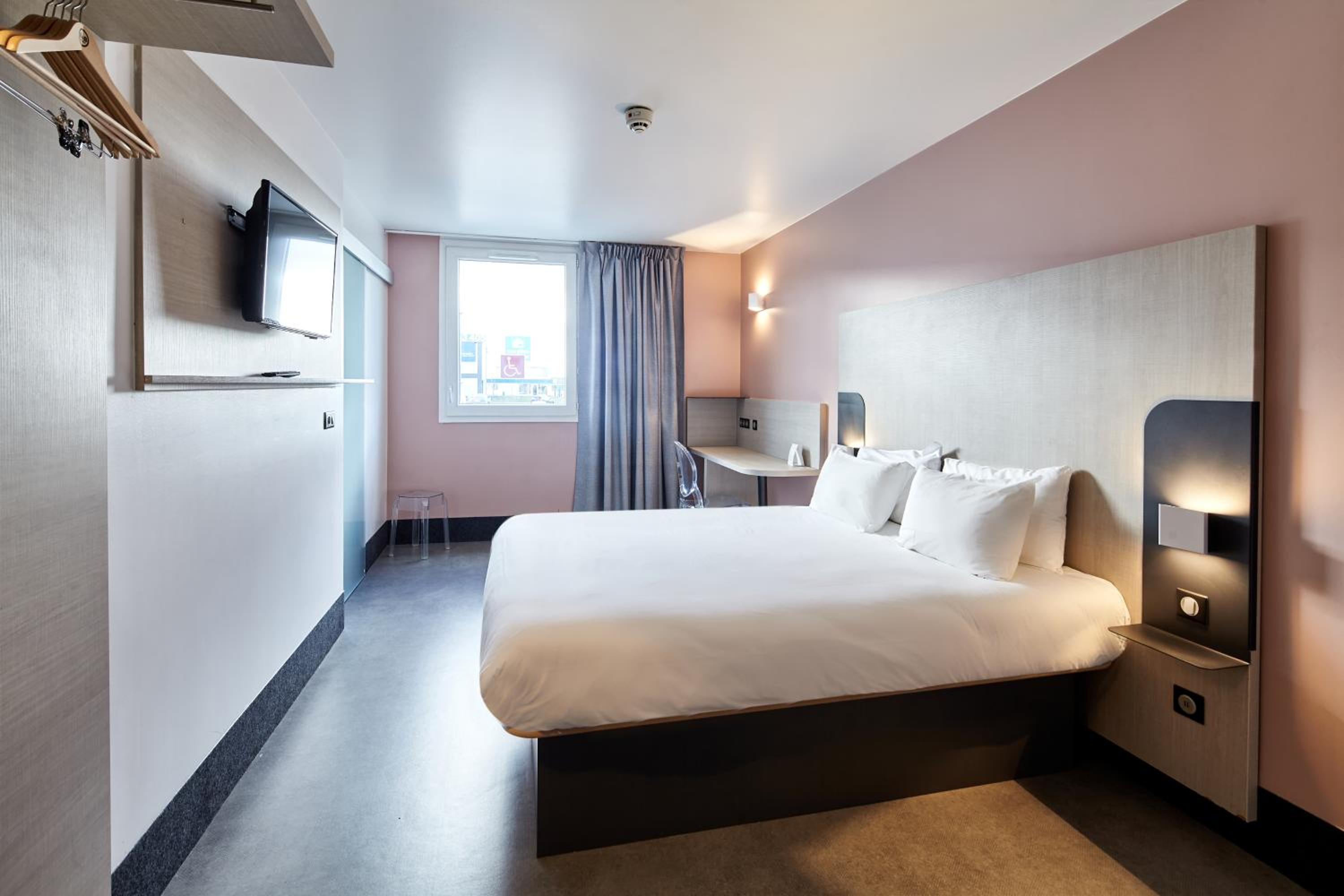 Double Room - Disability Access