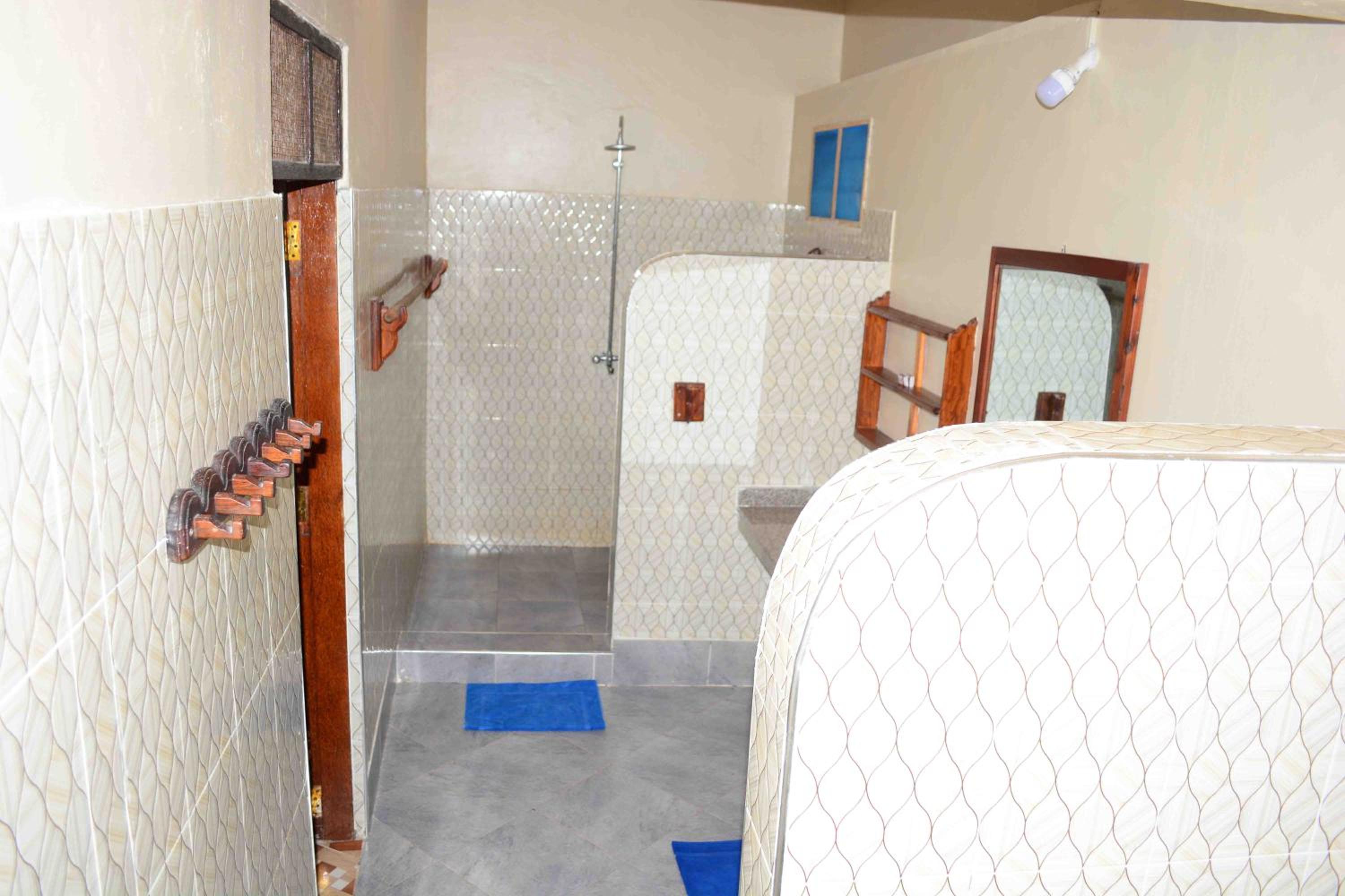 Deluxe Triple Room - Photo 6