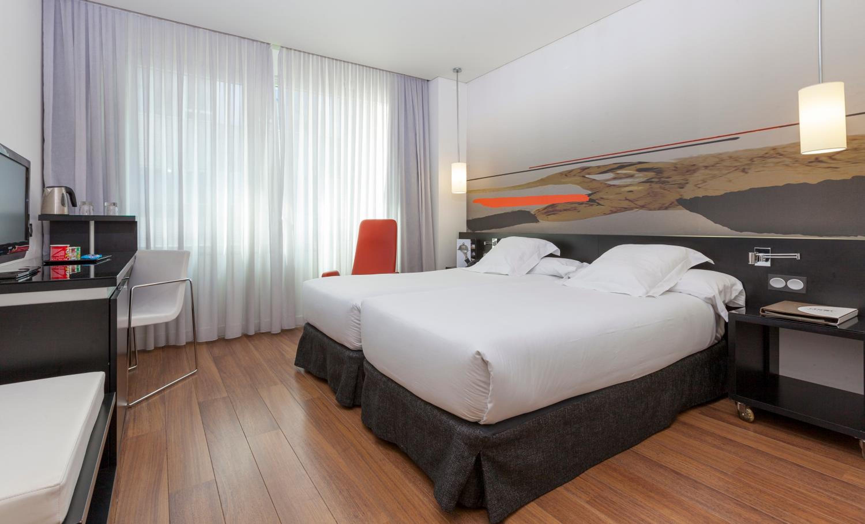 Habitación Doble o con Dos Camas con traslado gratuito al aeropuerto.