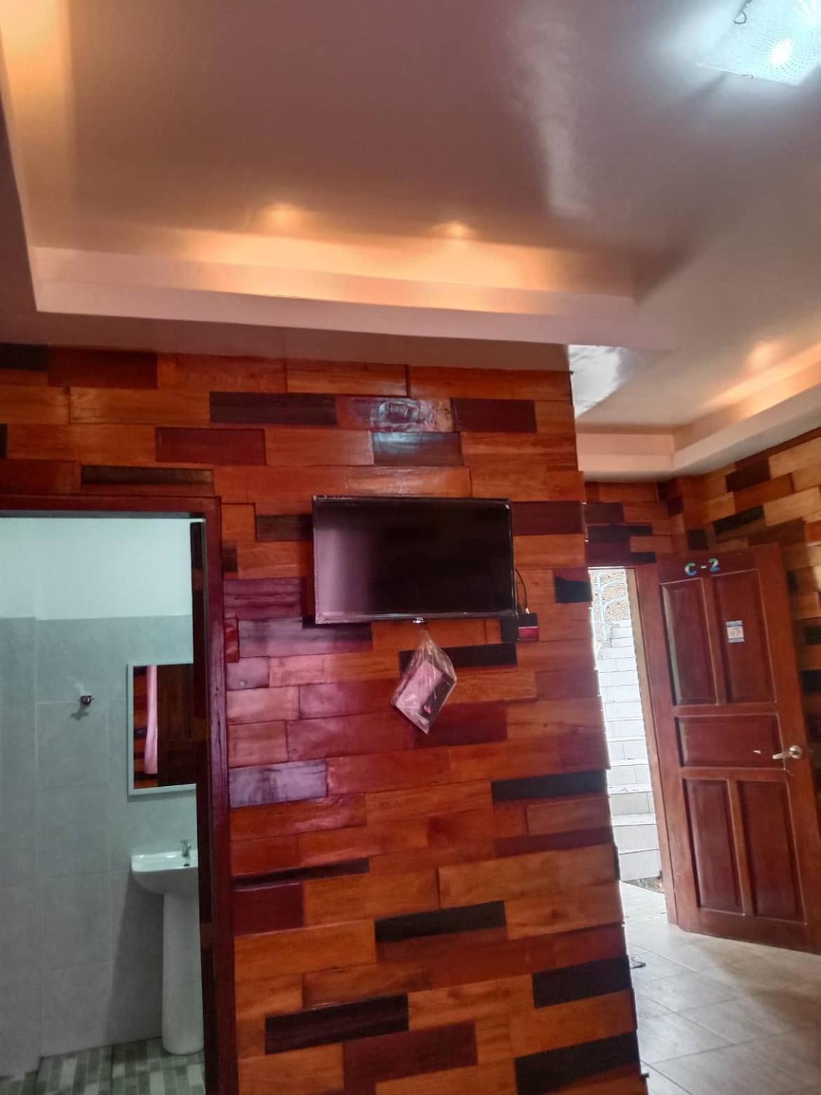 Deluxe Double Room with Balcony - Photo 1