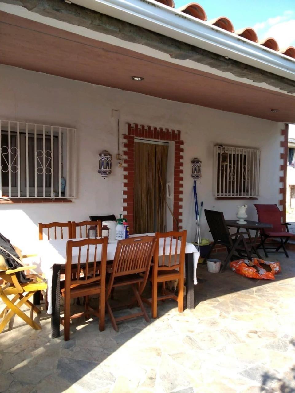 Three-Bedroom Chalet photo 2