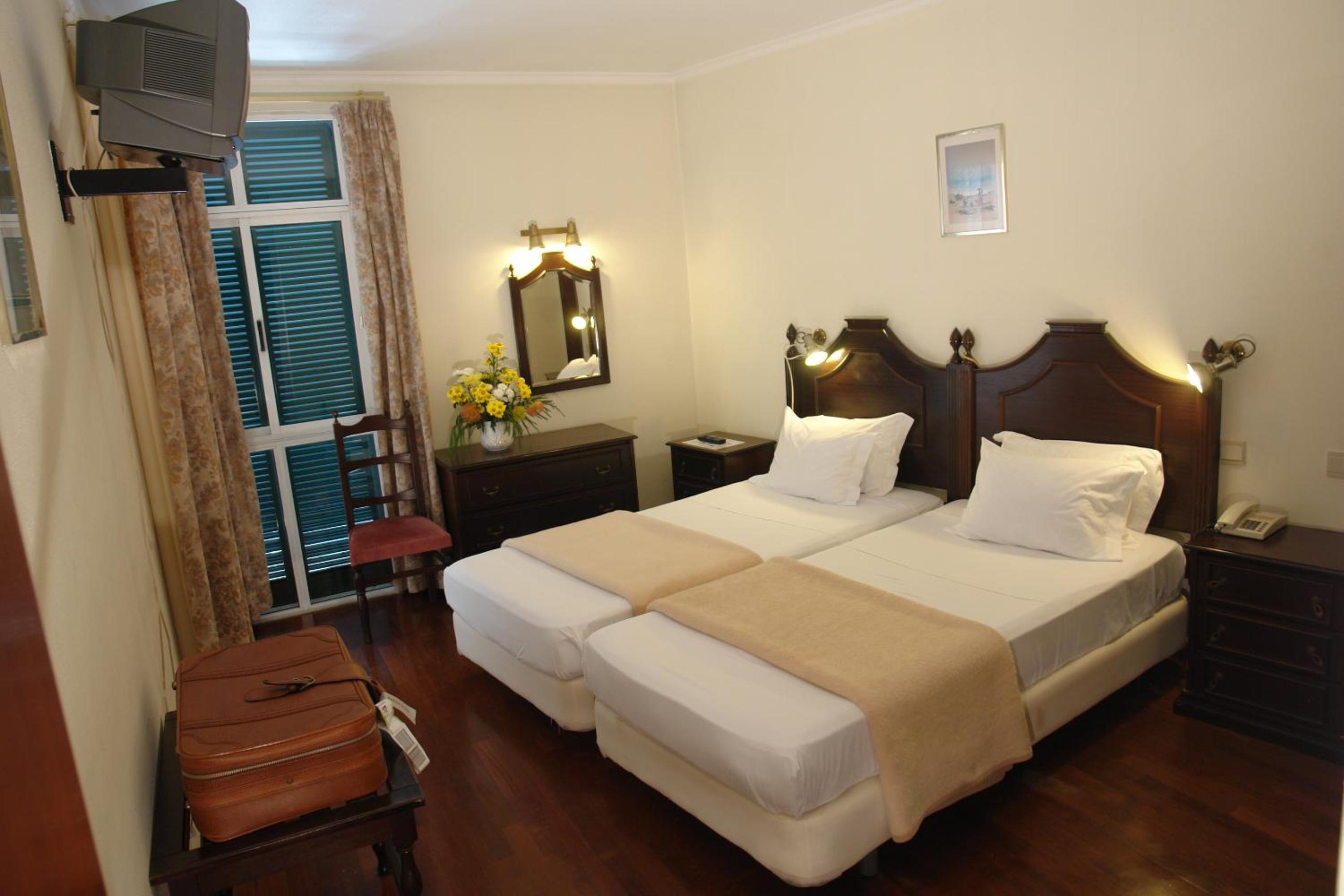 Double or Twin Room - Photo 1