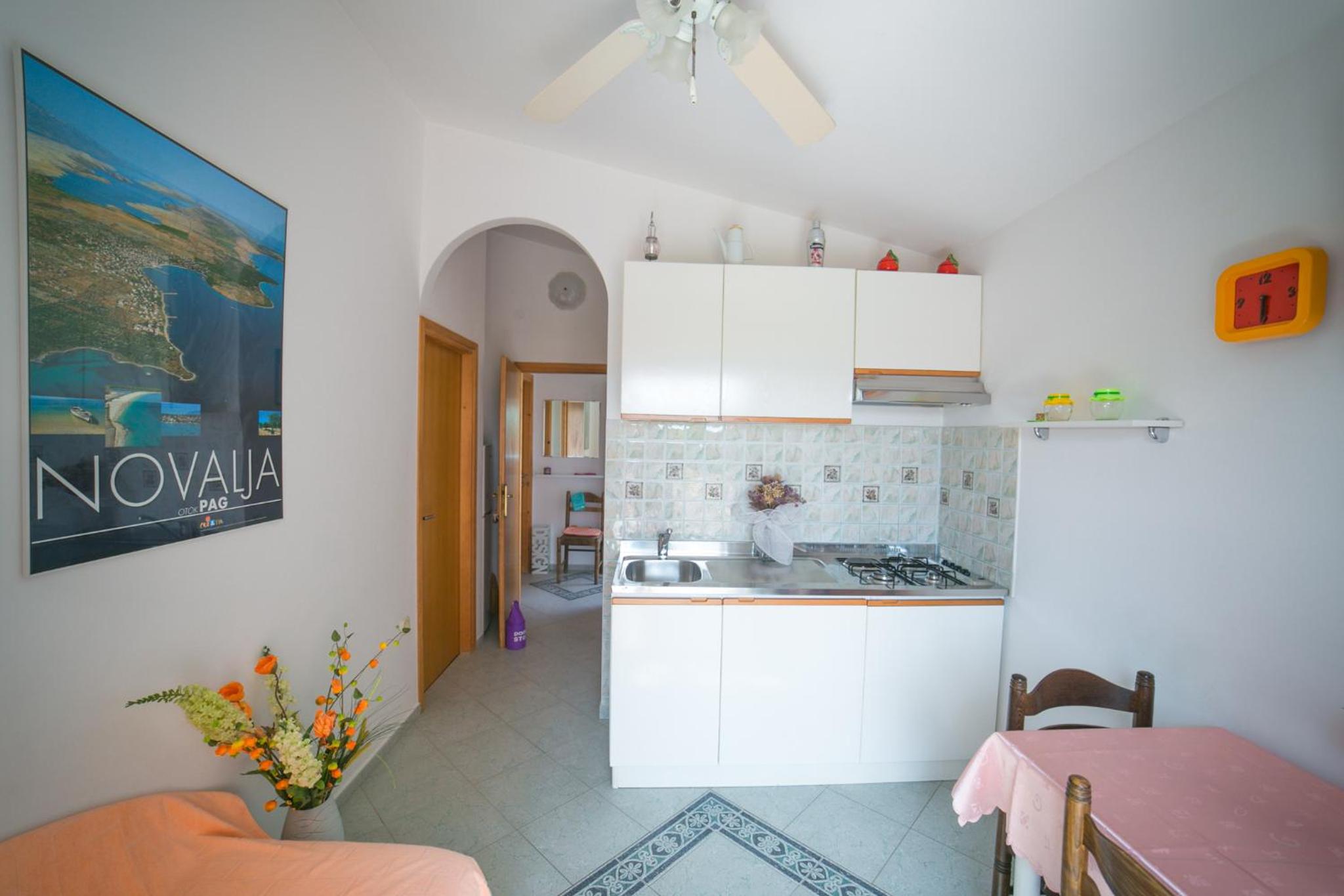 Apartment with Balcony - Photo 11