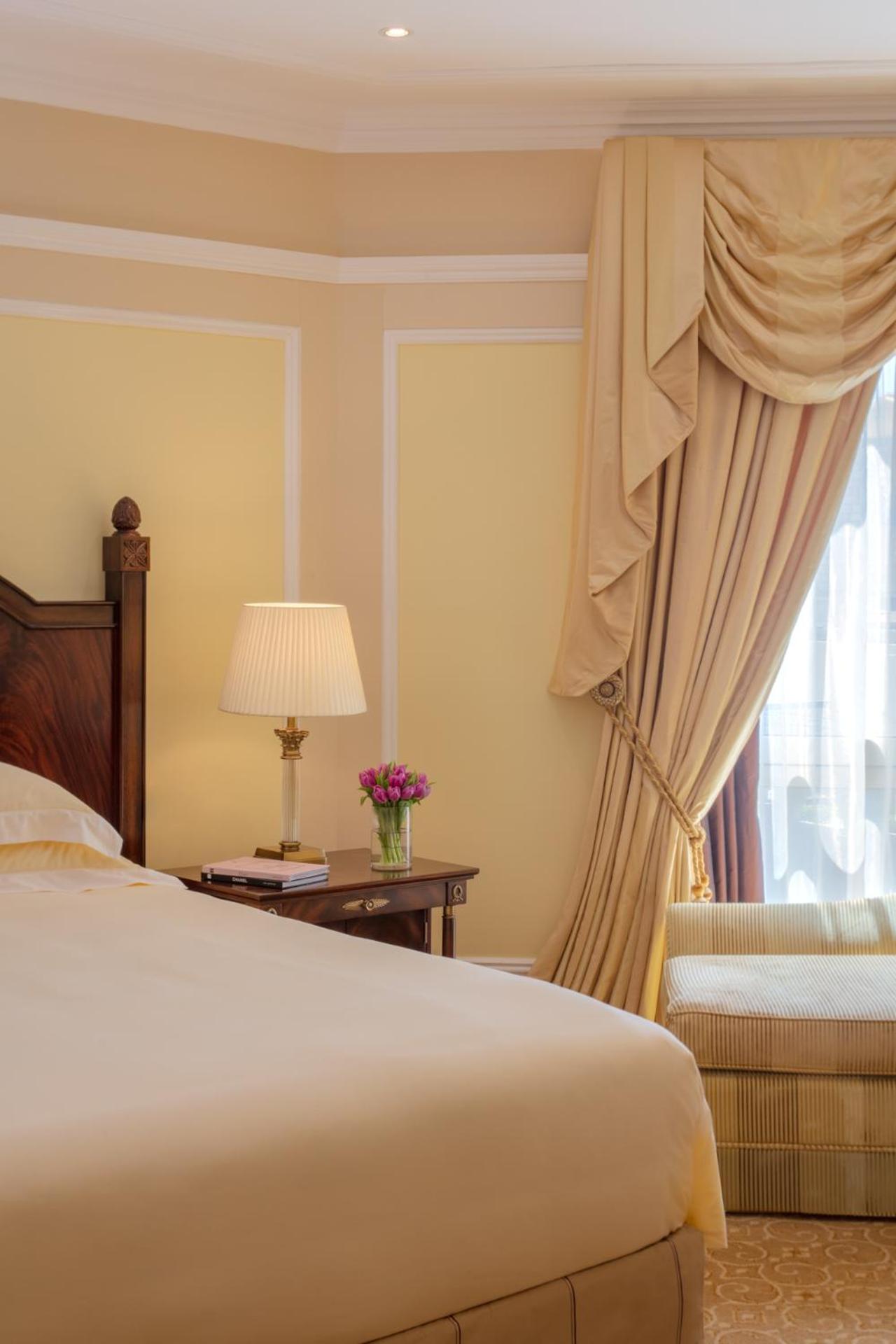 Deluxe Room - Photo 3