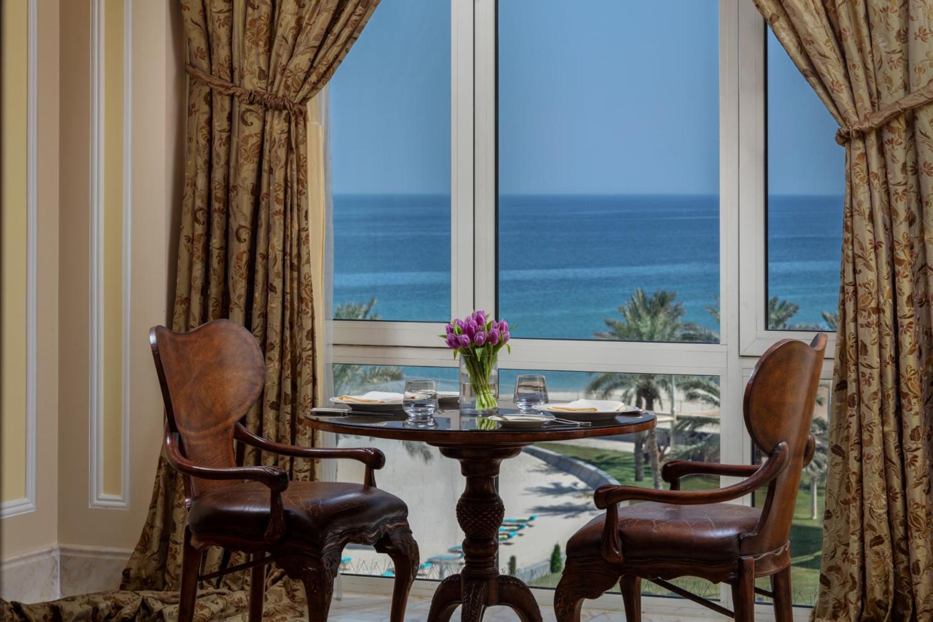 Diplomatic Suite - Photo 4