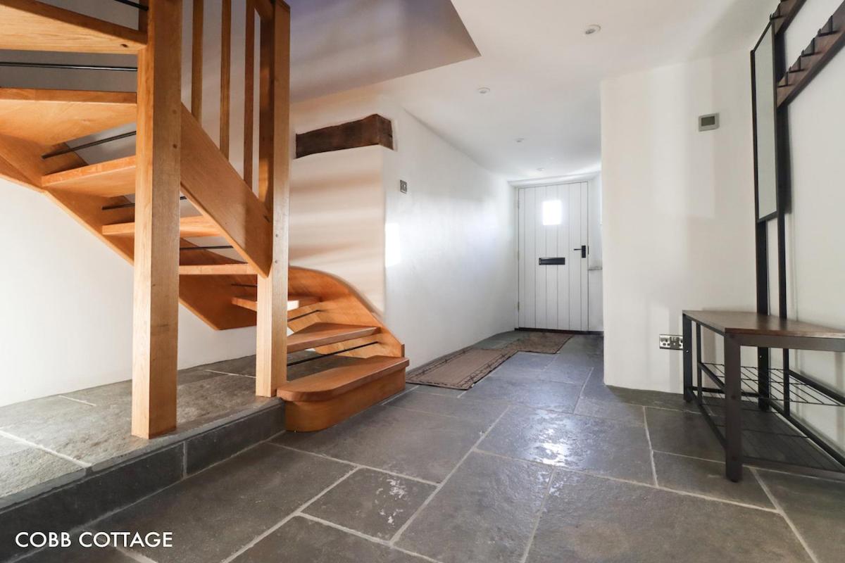Two-Bedroom House photo 2