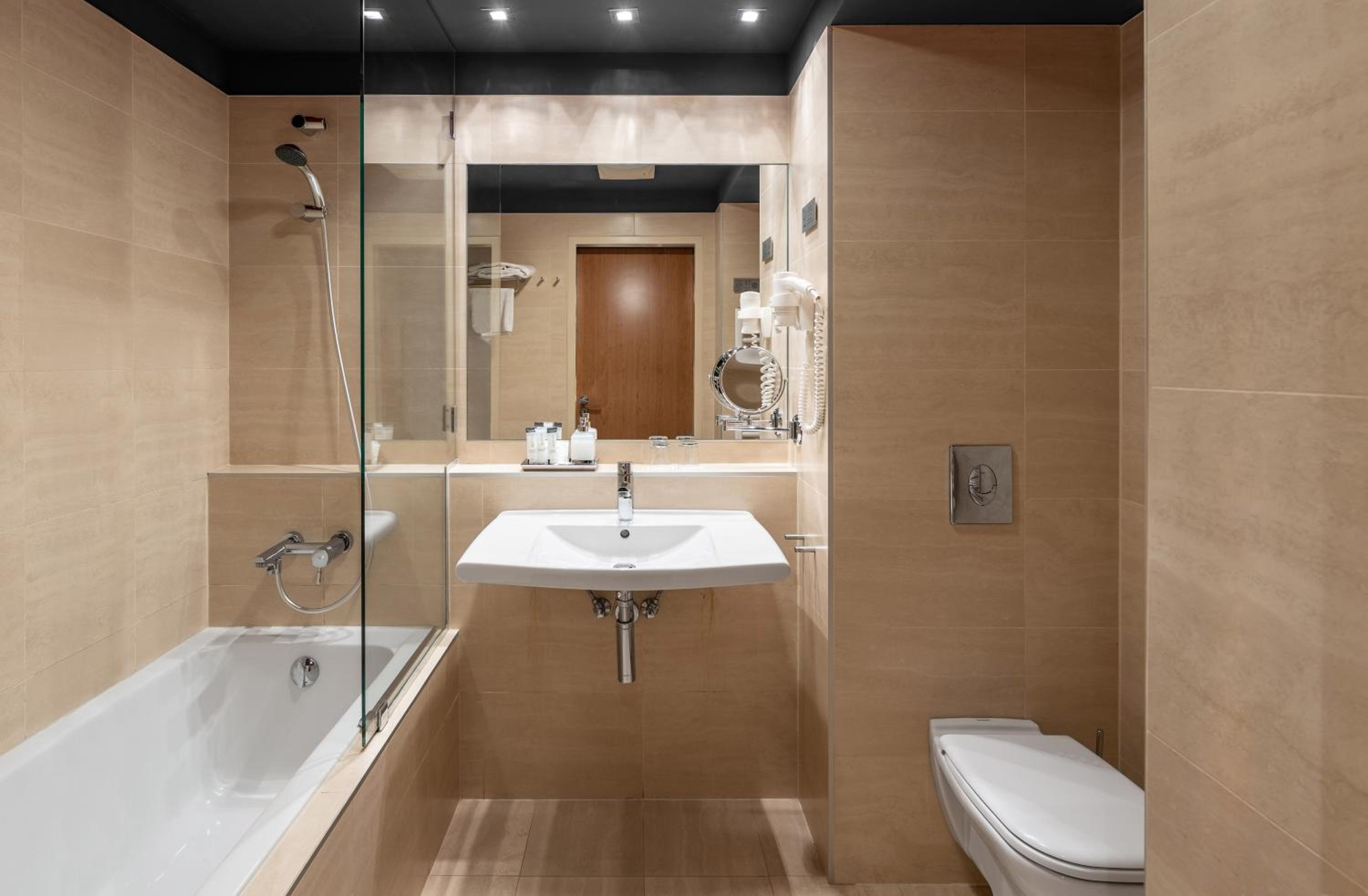 Superior Double Room with Terrace - Photo 14