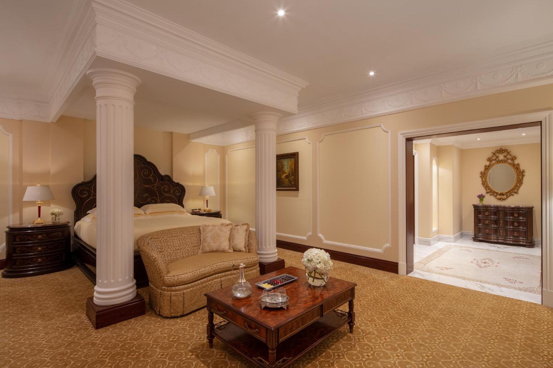 Al Dana Suite Duplex - Photo 1
