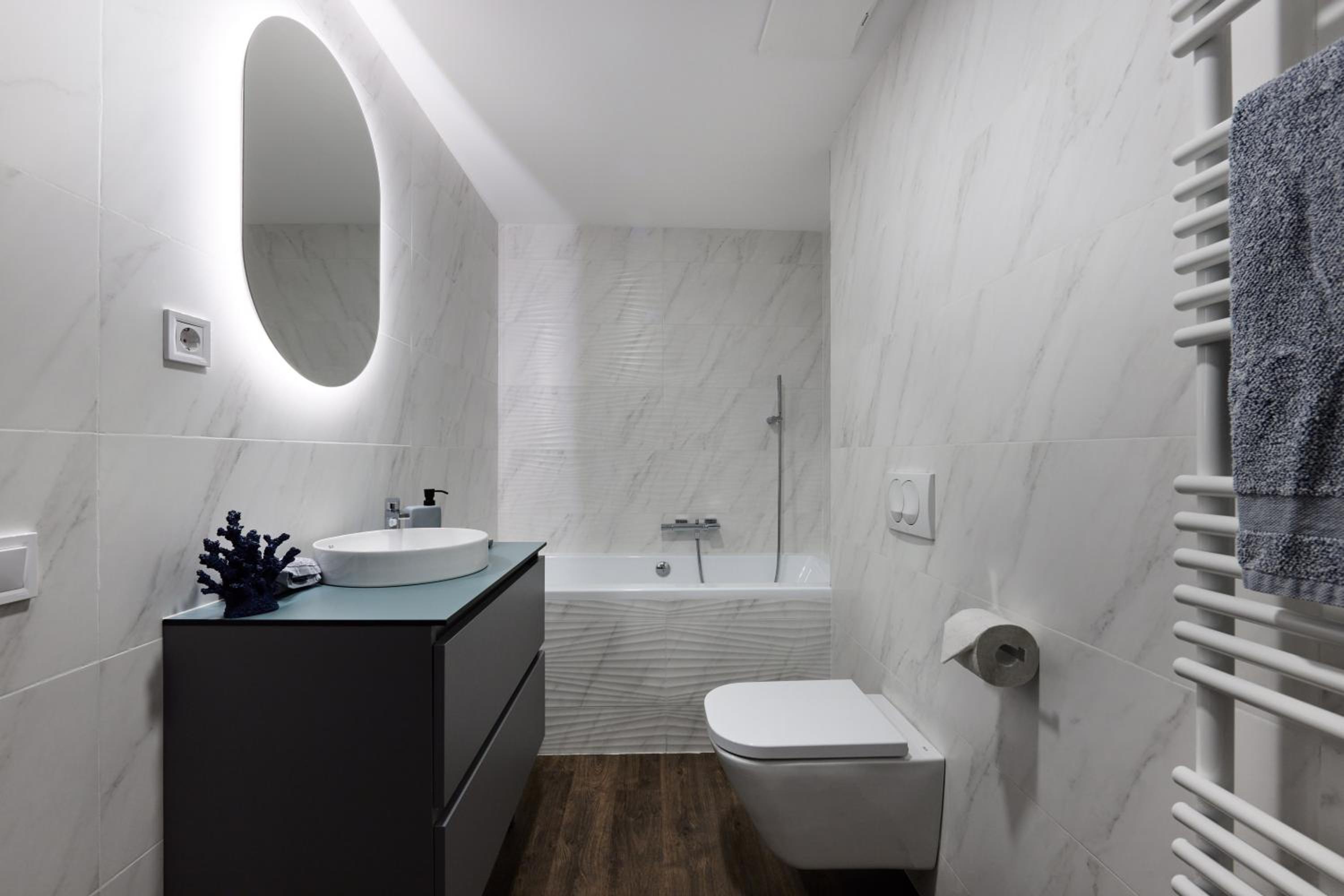Deluxe Suite - Photo 3