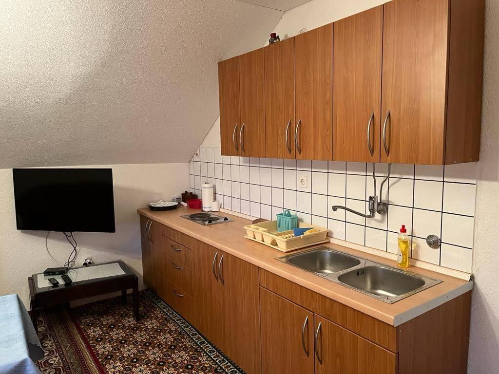 Two-Bedroom Apartment with Balcony photo 3